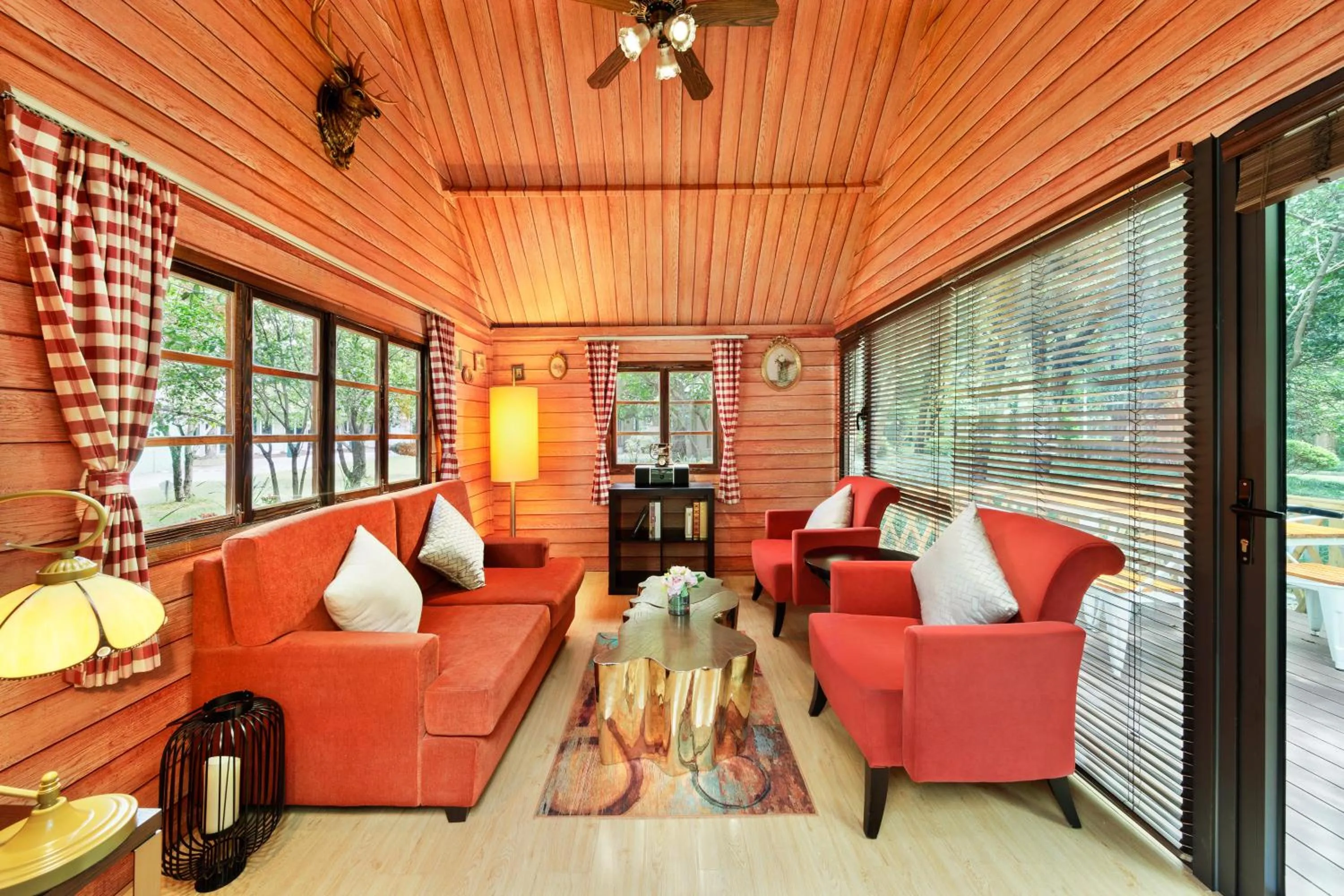 Restaurant/places to eat in Grand Millennium Shanghai HongQiao