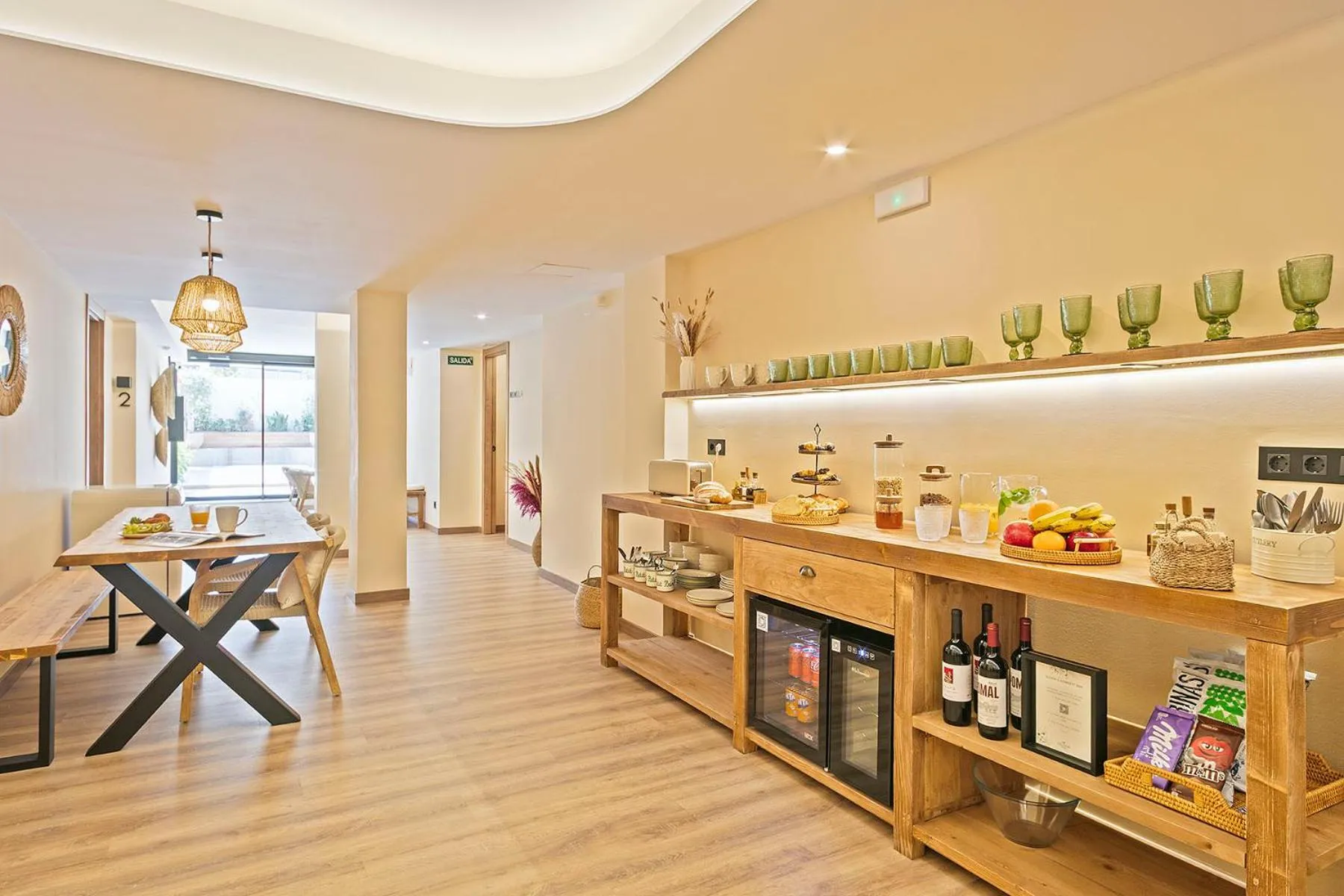 Dining area in Olivia Barcelona