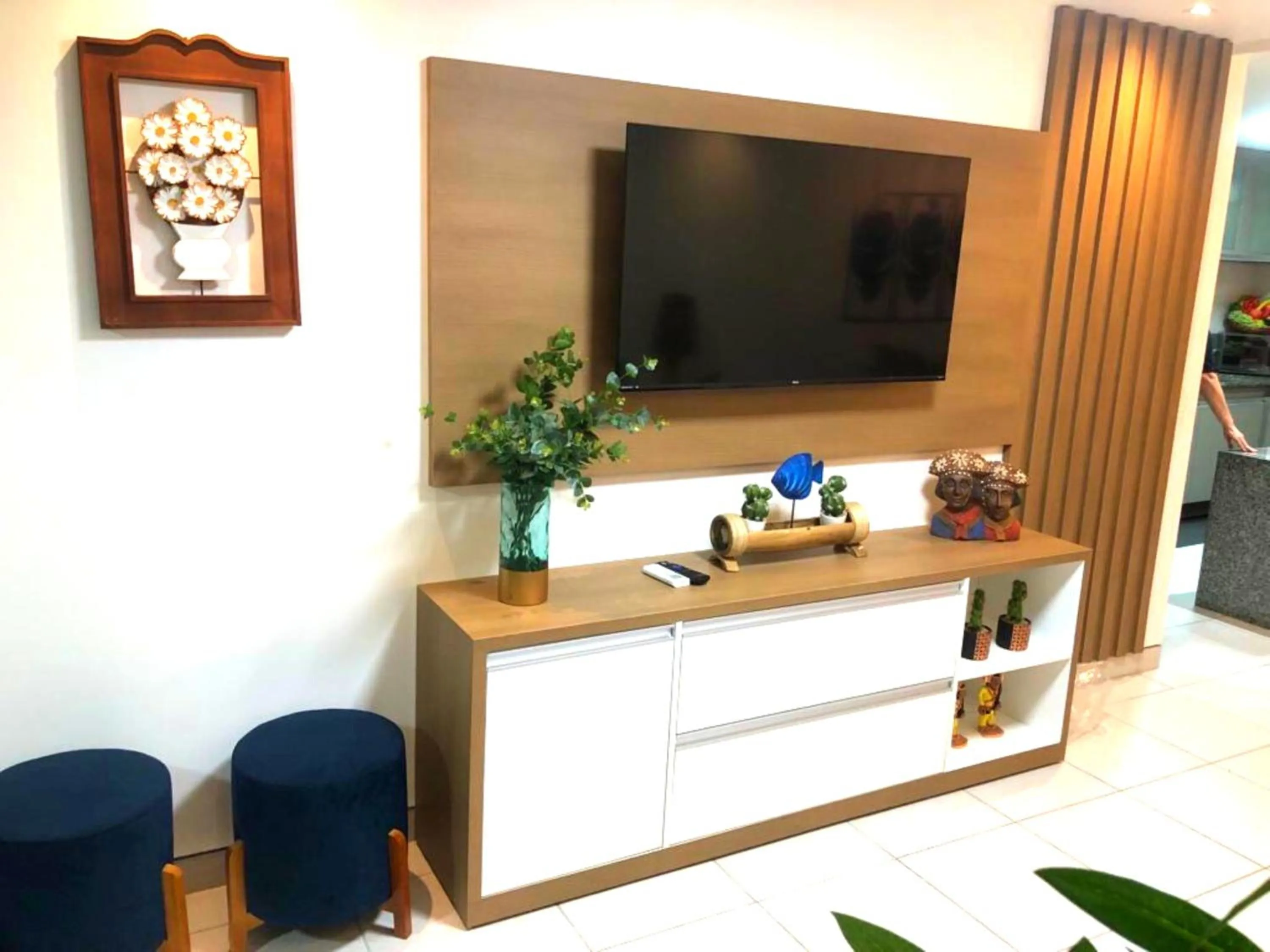 TV and multimedia in NANNAI RESIDENCE VISTA MAR Muro alto