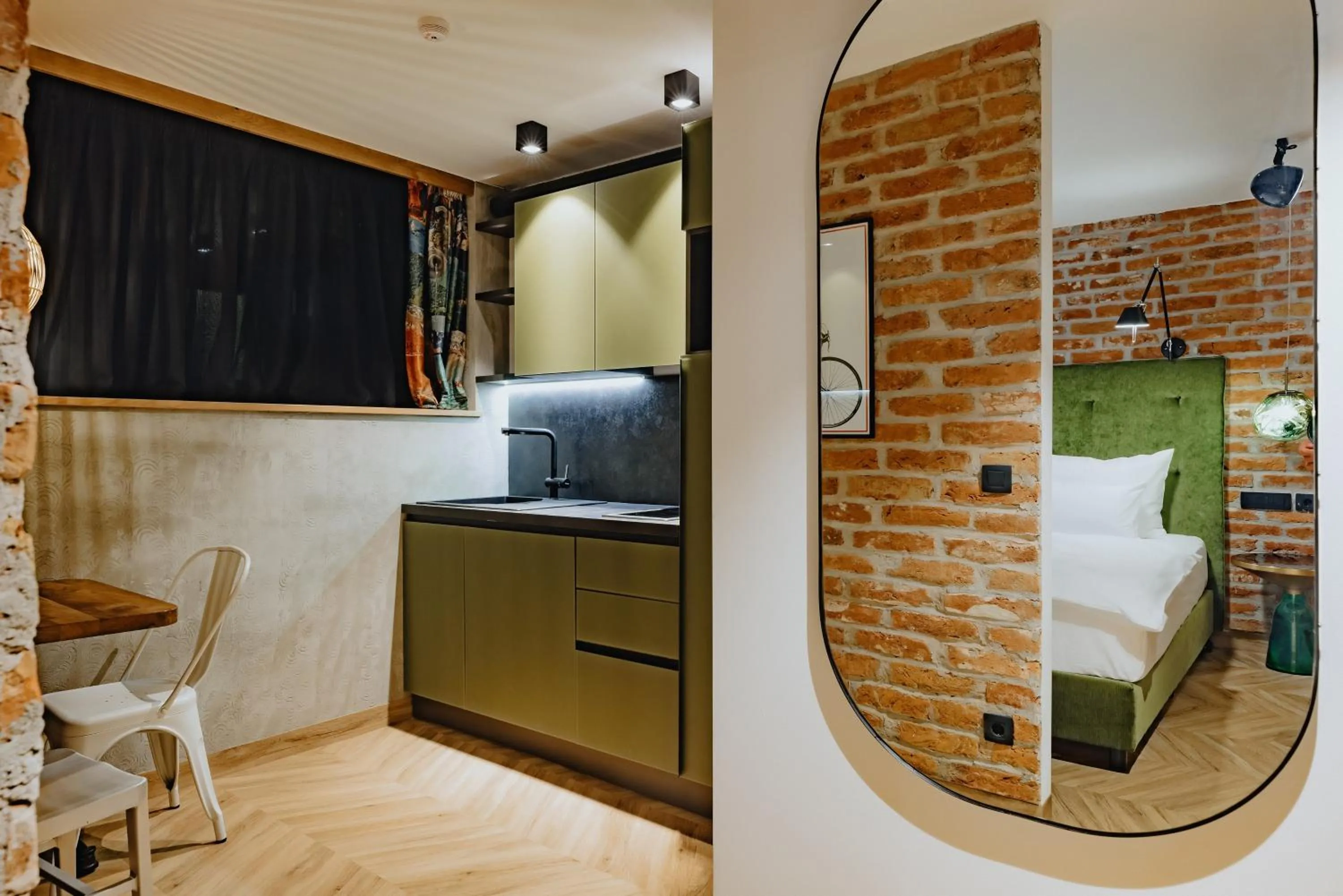 Kitchen or kitchenette in ONE66 Hotel