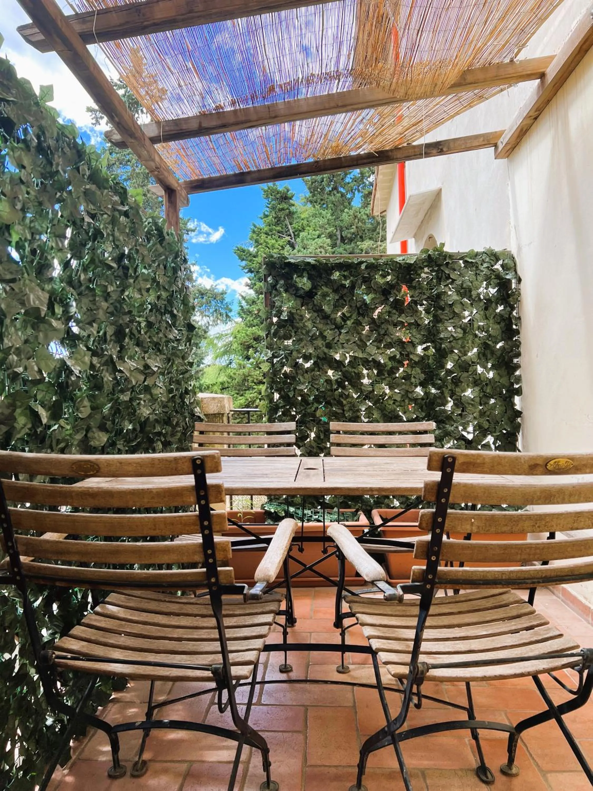 Balcony/Terrace in Elegant and historic 3-Bedroom in city center -By LikeHomeFlorence