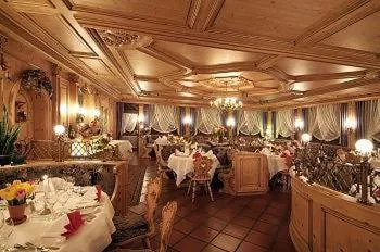 Restaurant/places to eat in Hotel Riegeler Hof