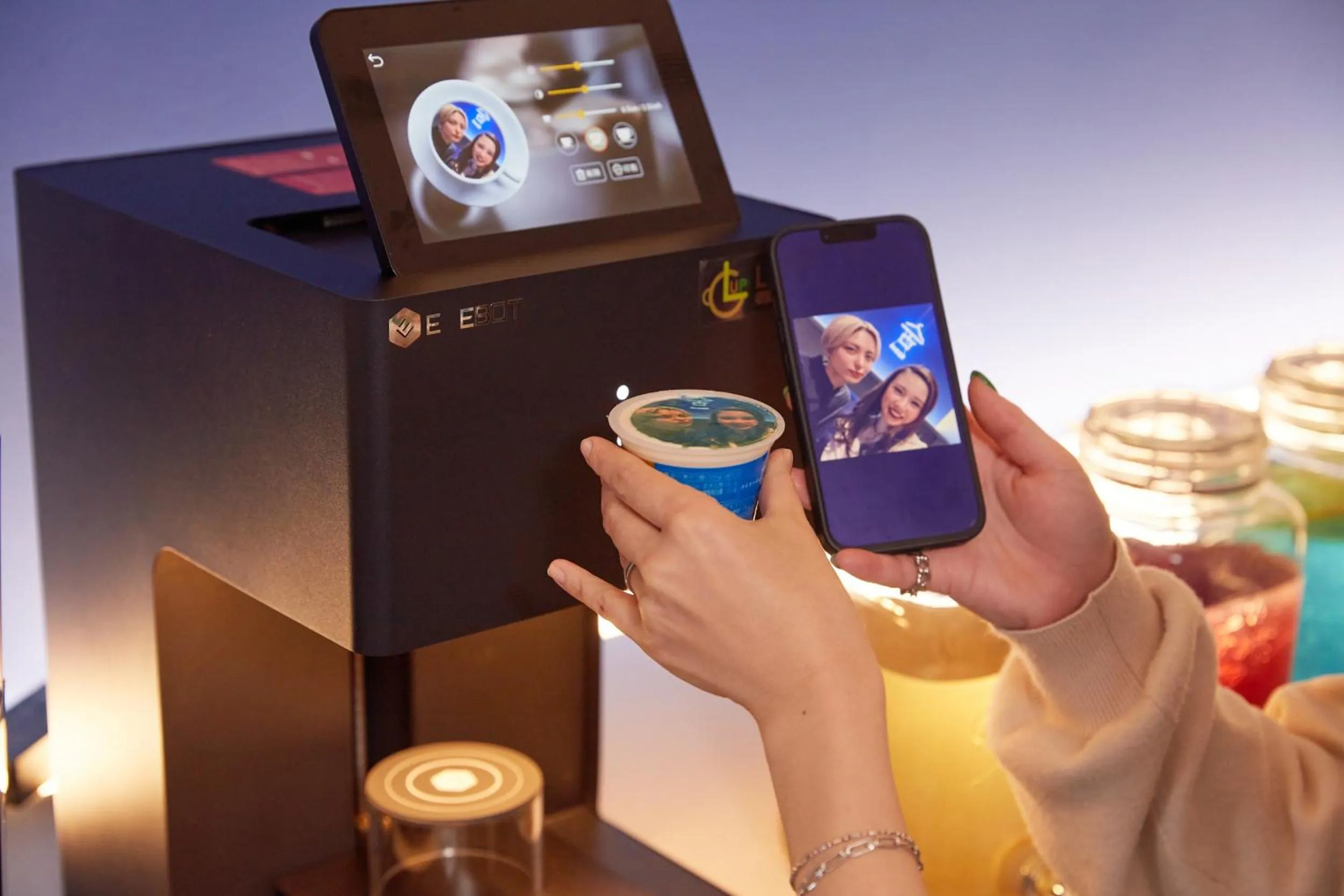 Drinks in Rembrandt Cabin Shinjuku Shin-Okubo