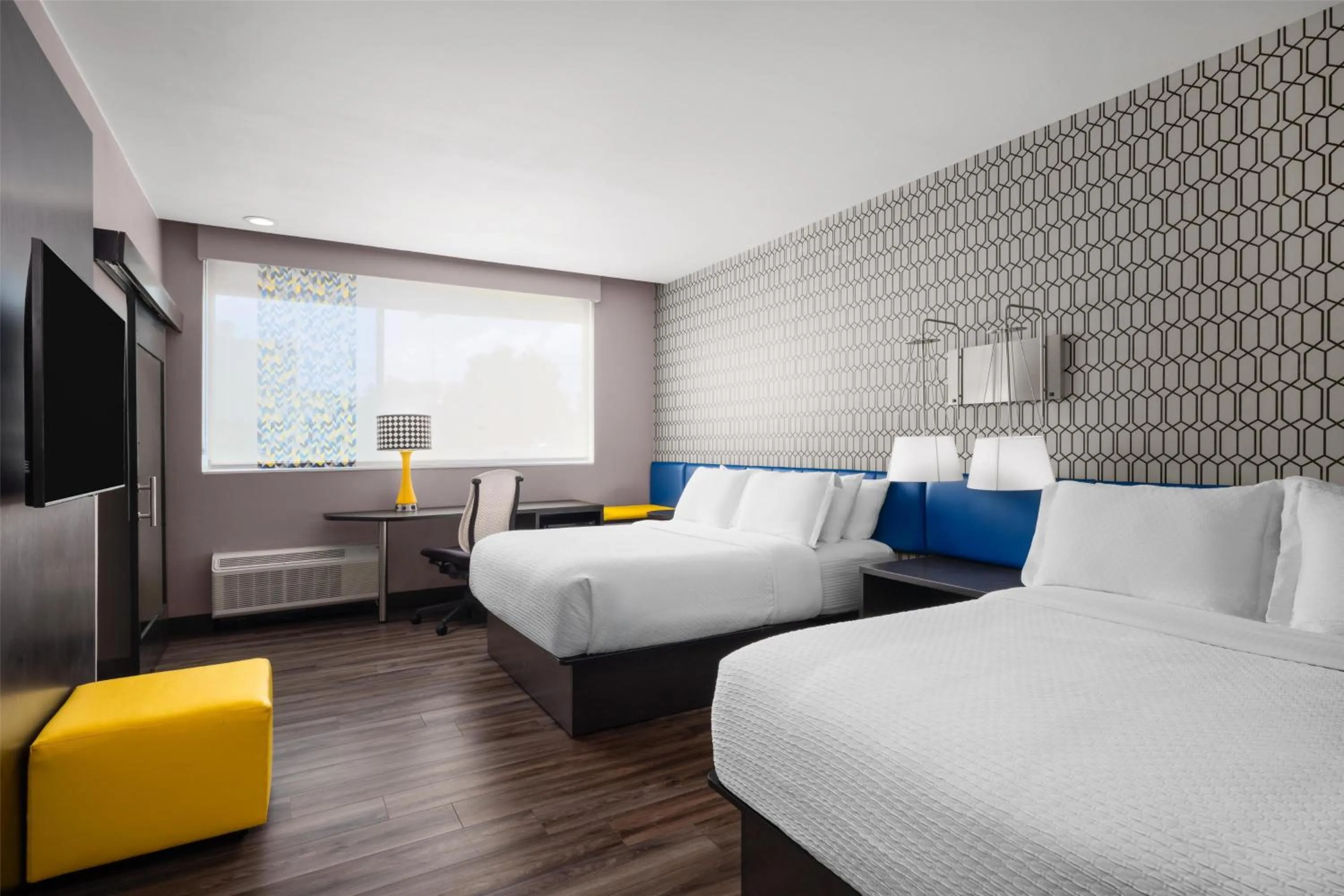 Bedroom, Bed in GLō Best Western Enid OK Downtown - Convention Center Hotel