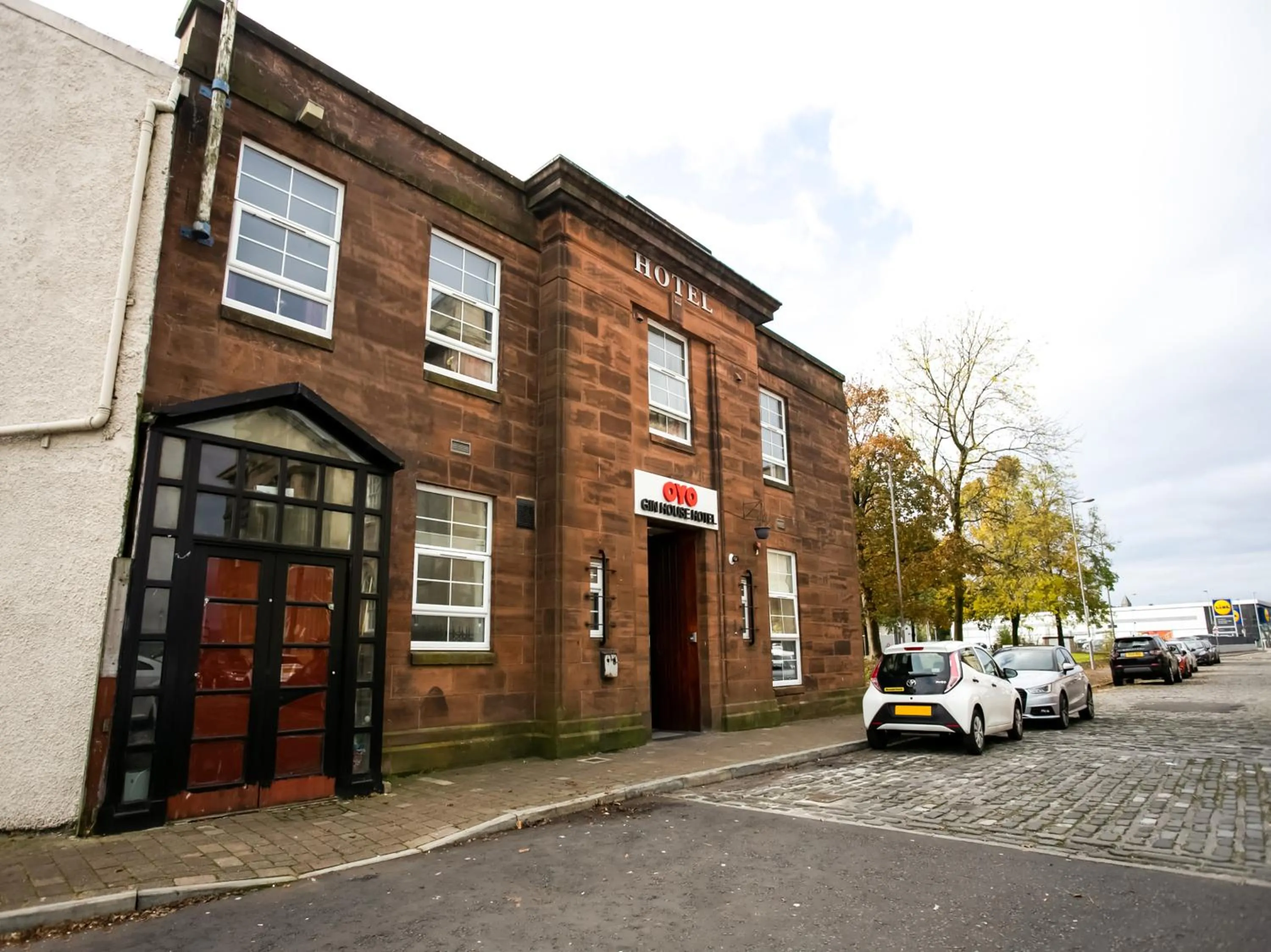 Property building in OYO Gin House Hotel