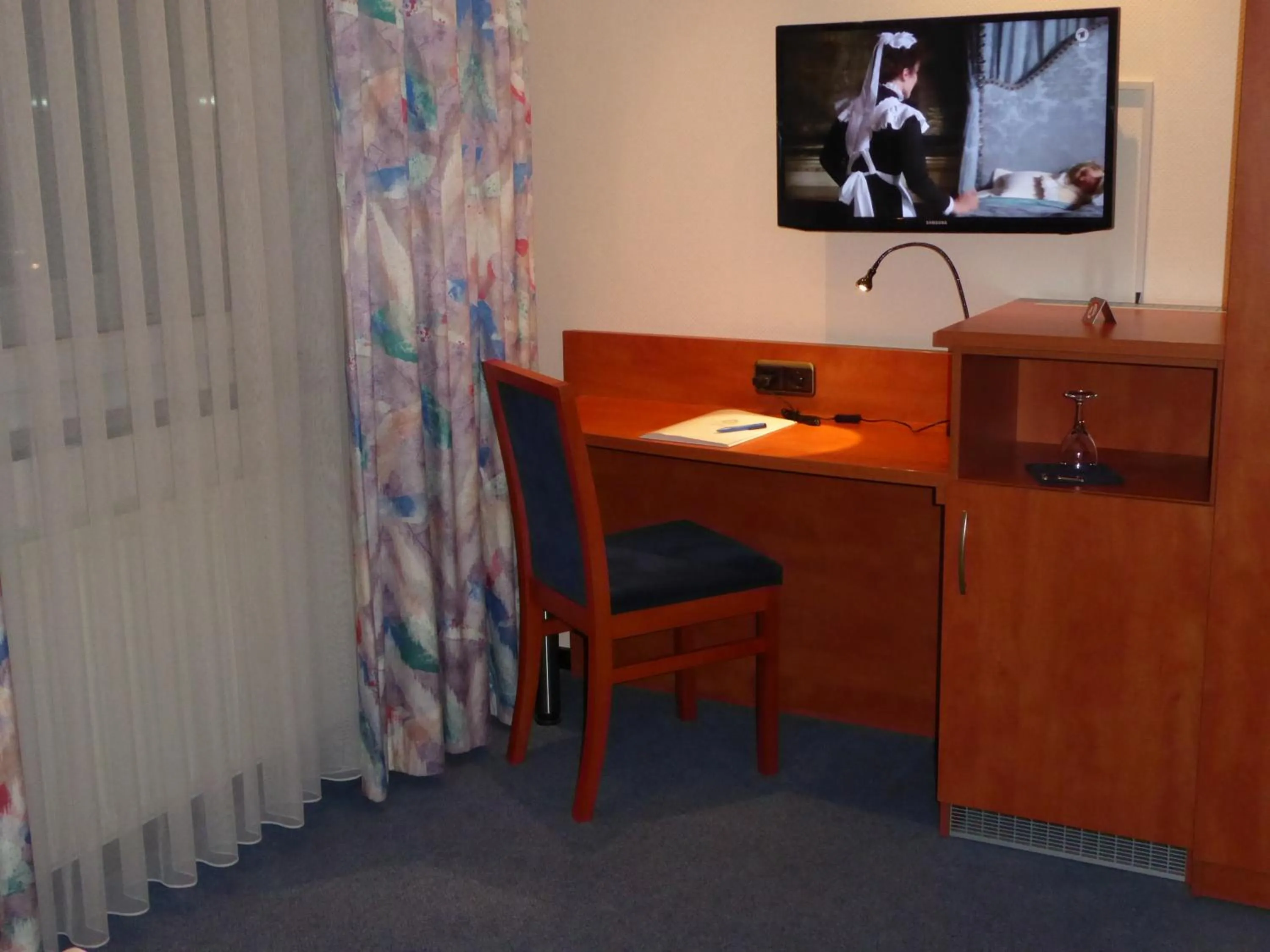 Decorative detail in Astoria Hotel