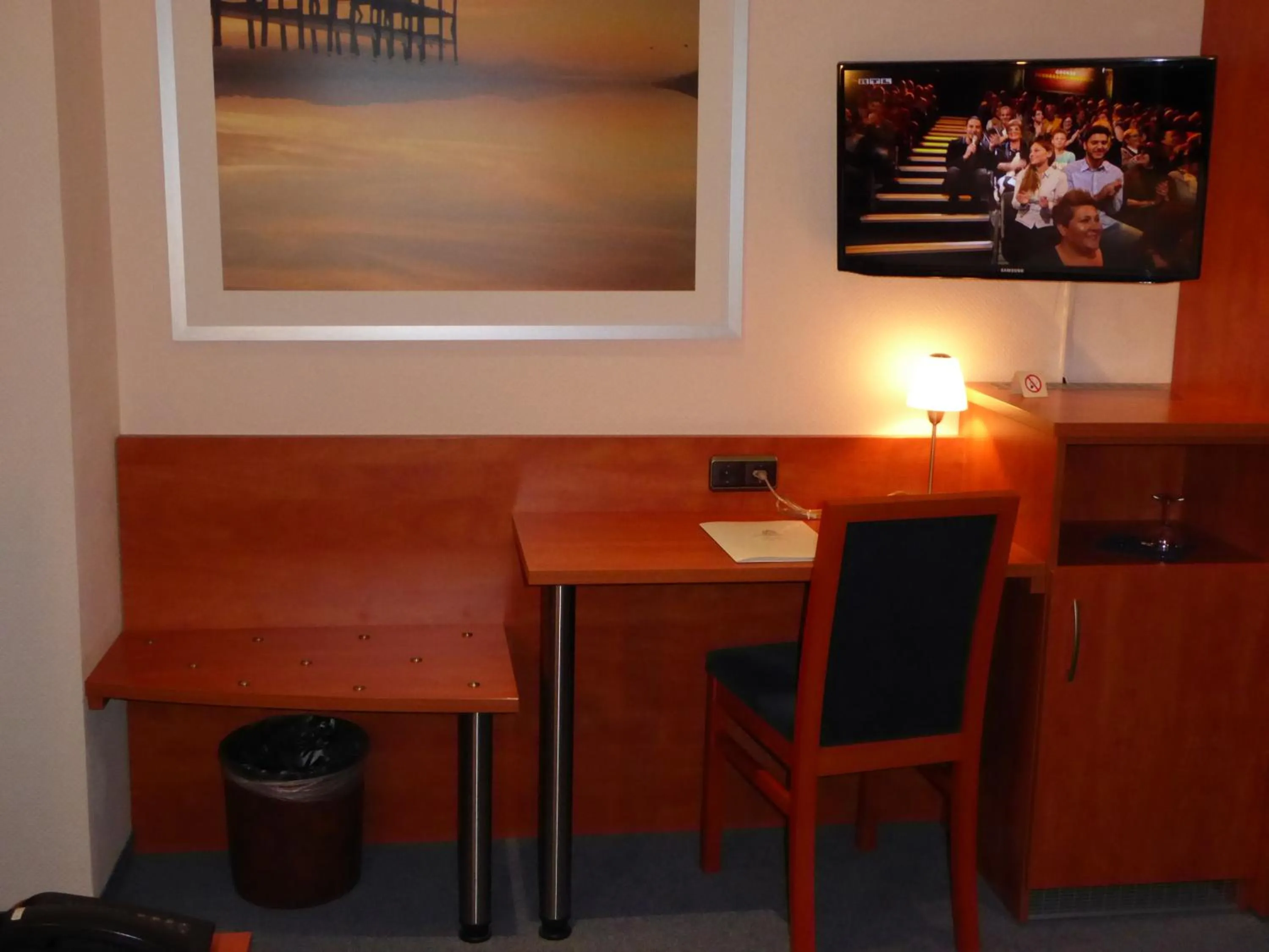 Decorative detail in Astoria Hotel