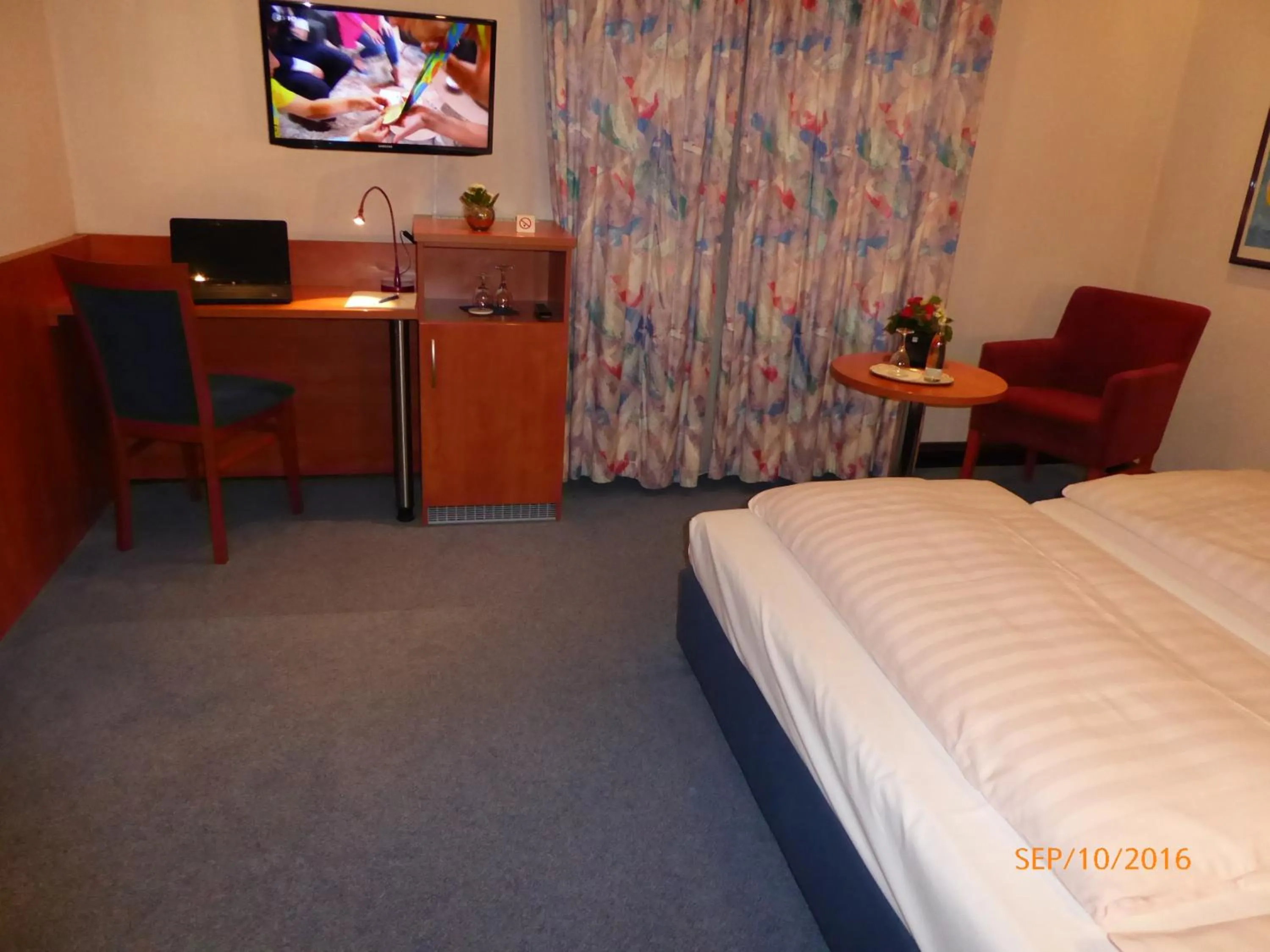 Decorative detail, Bed in Astoria Hotel