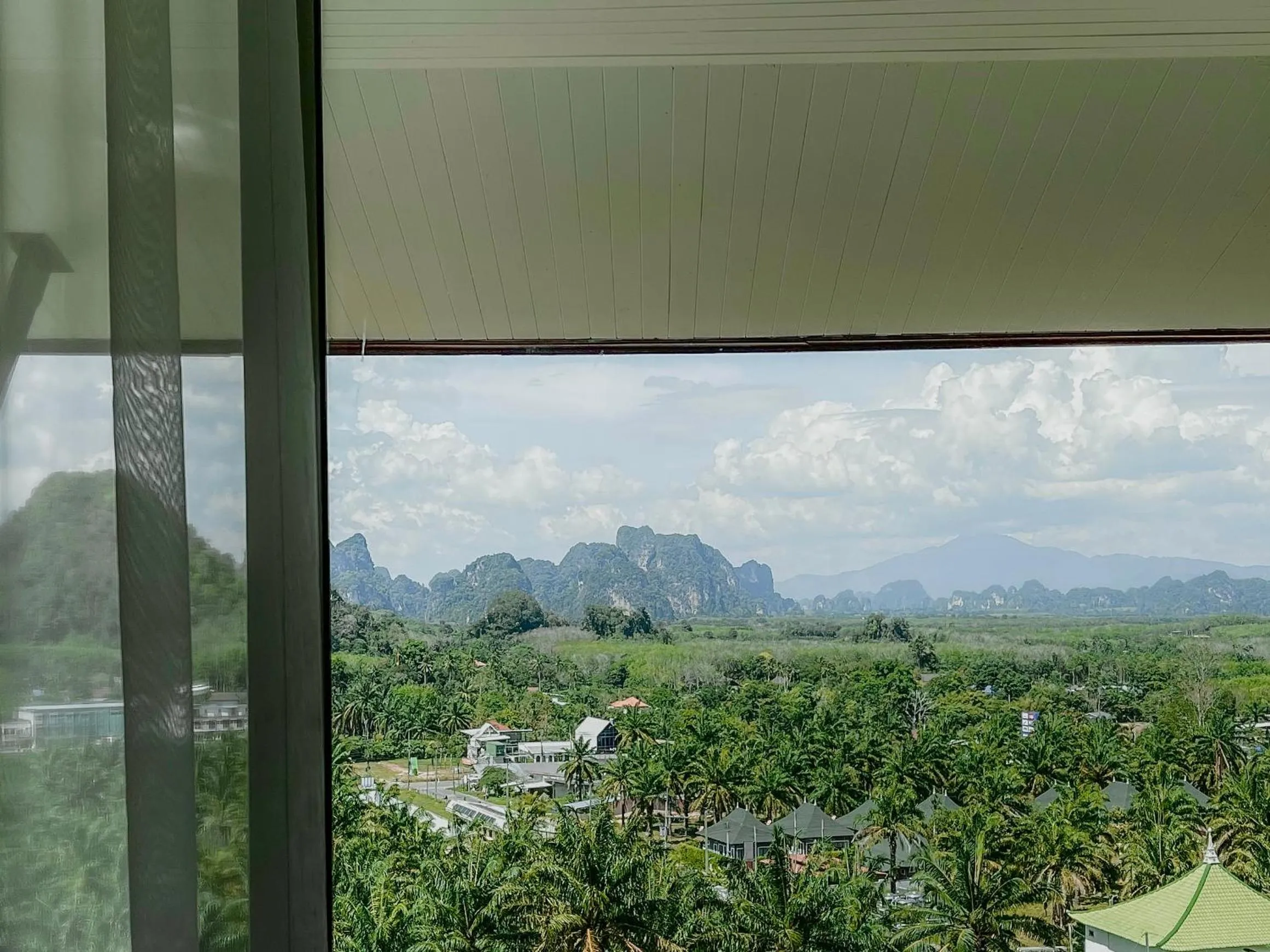 Natural landscape in Baan Phuvara Retreat - Romantic Jacuzzi Mountain View Villas