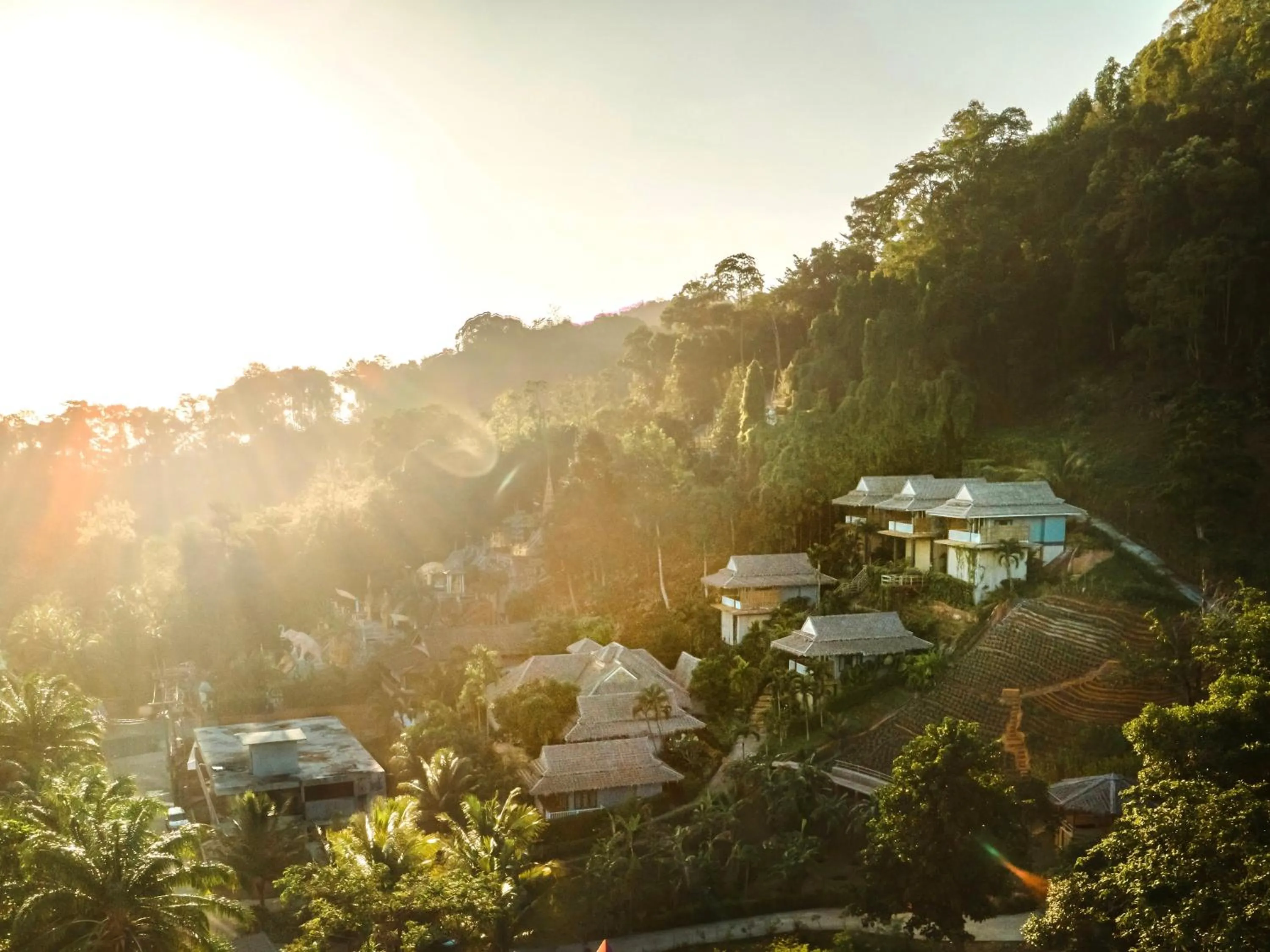 Property building in Baan Phuvara Retreat - Romantic Jacuzzi Mountain View Villas