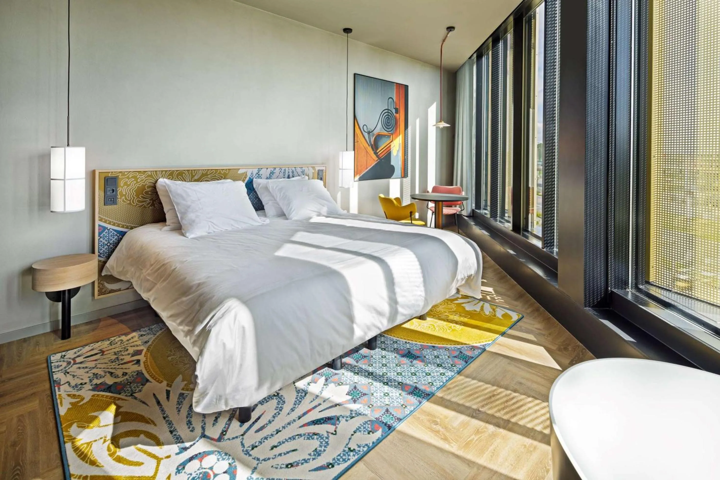 Bed in The Florian Amsterdam Schiphol Airport, WorldHotels Crafted