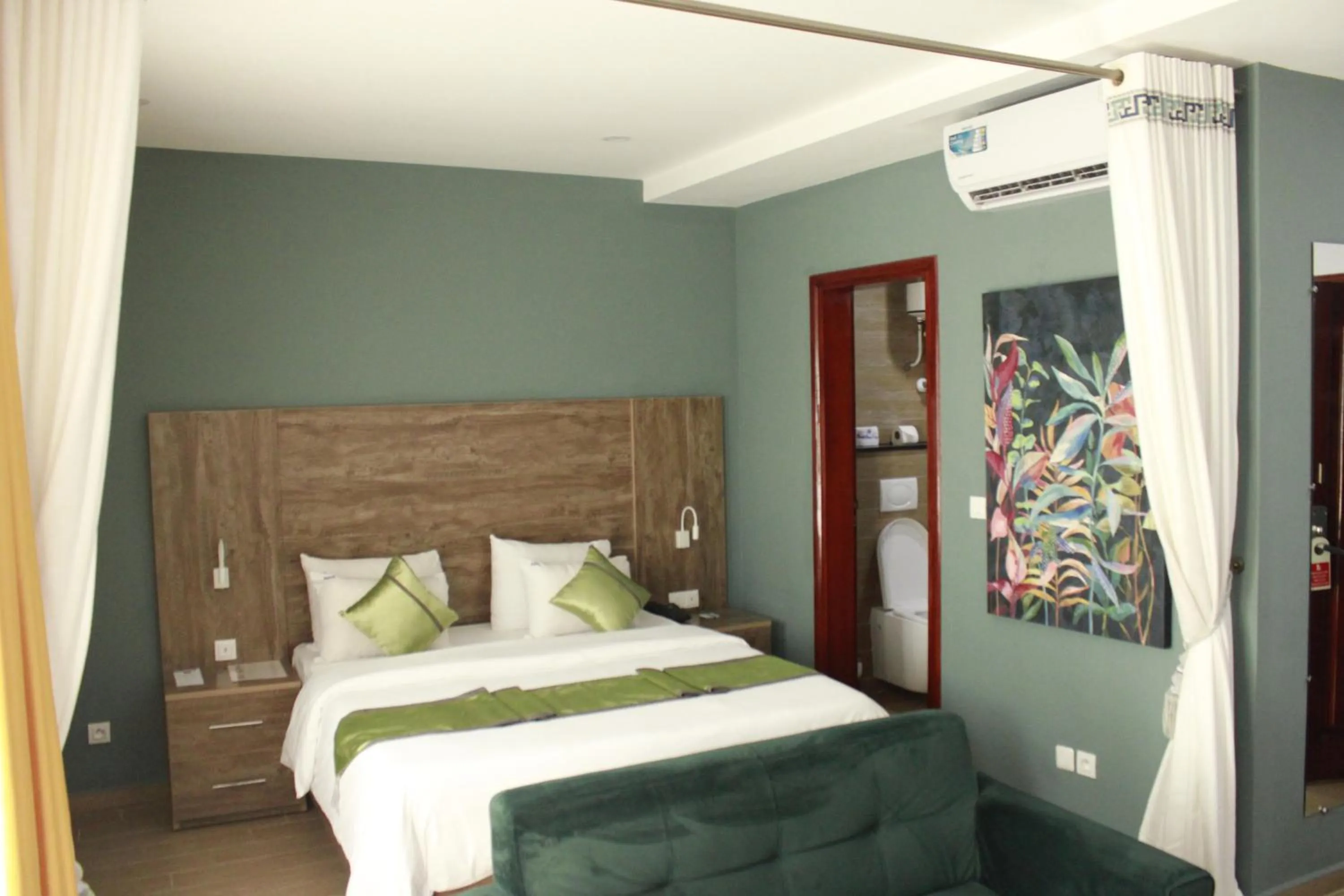 Bed in Bano Palace Hotel