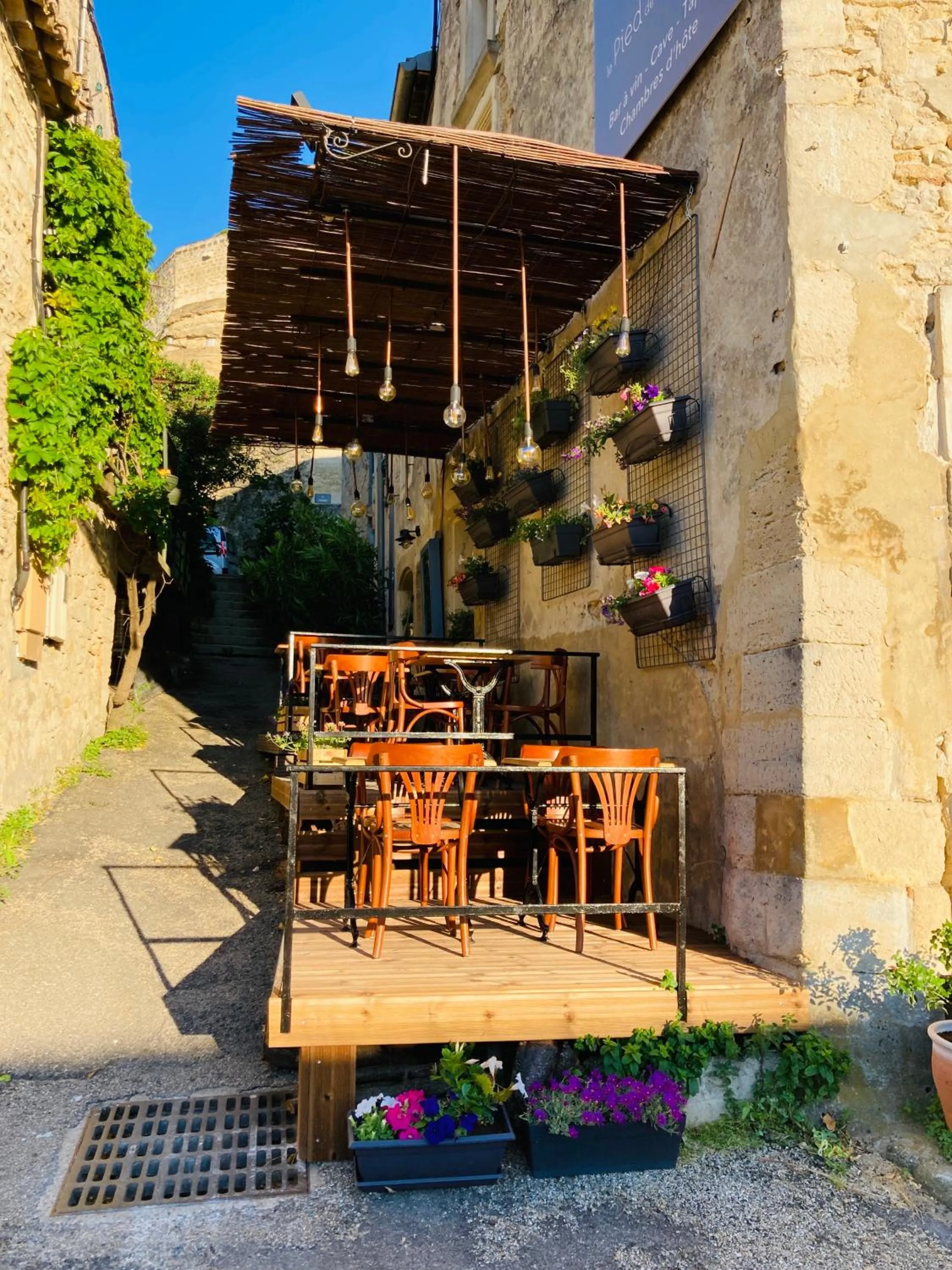 Patio in Le Pied de la Lettre