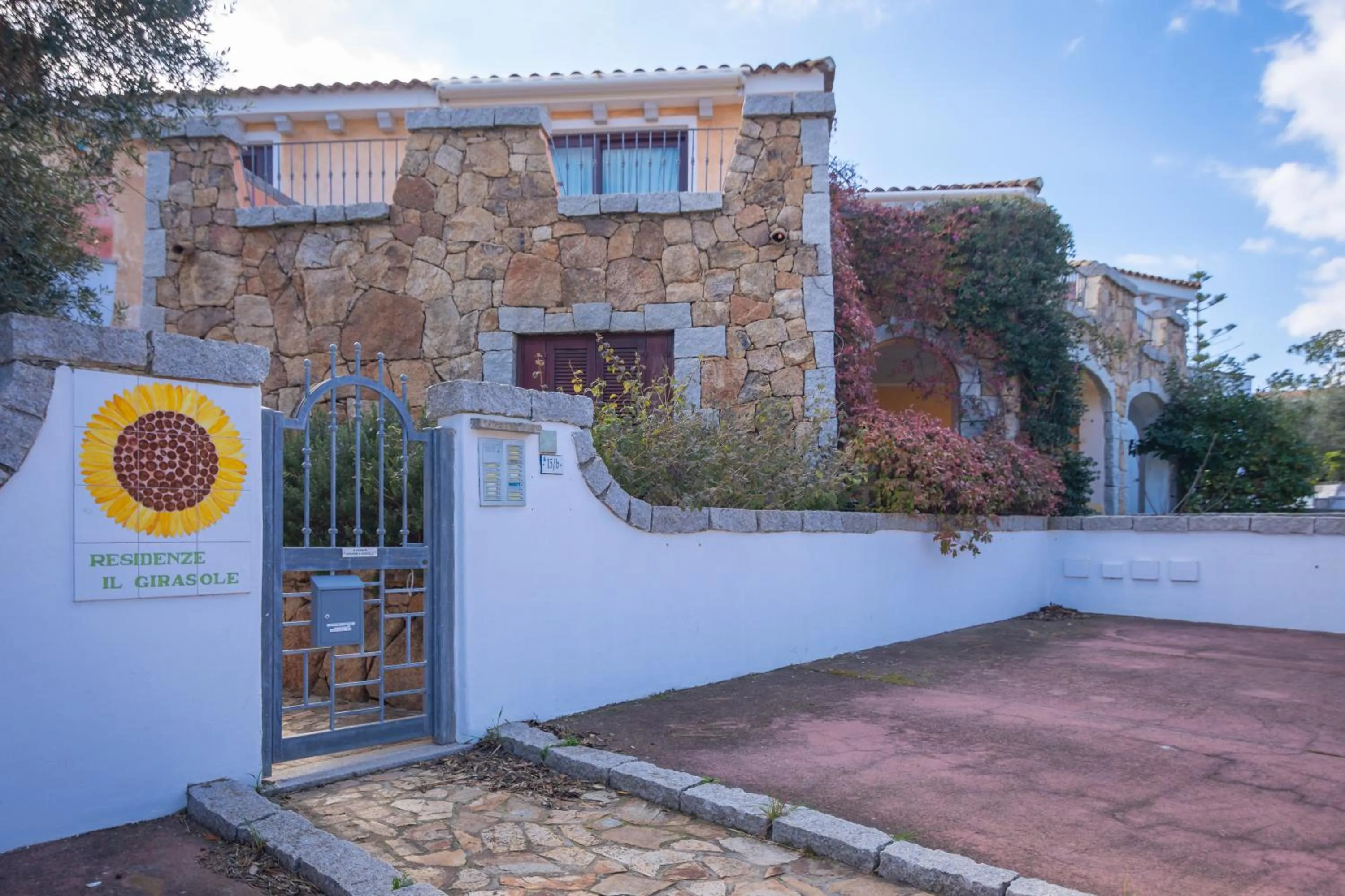 Property building in Residenze Il Girasole