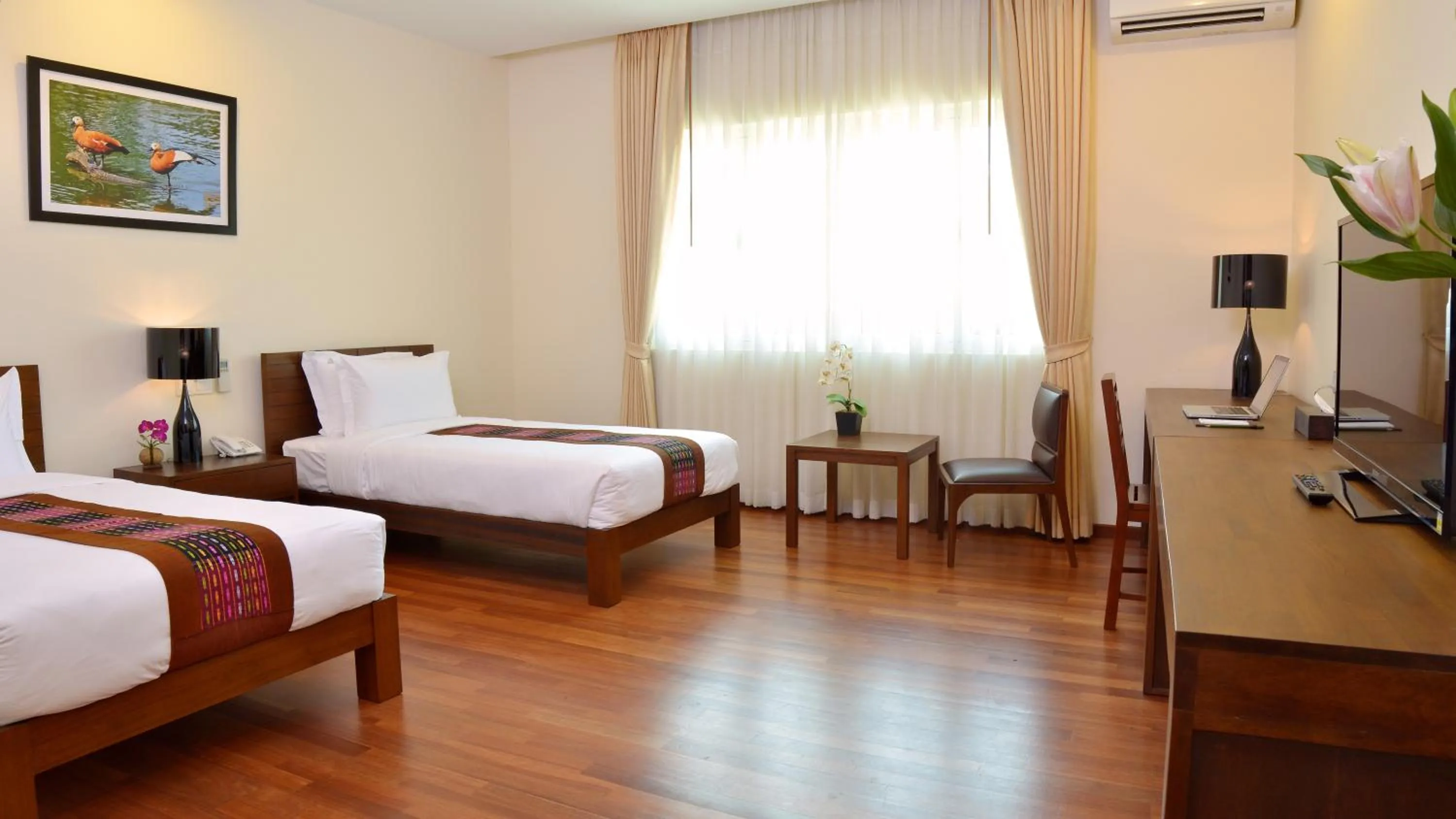 Bedroom, Bed in Emerald Palace Hotel