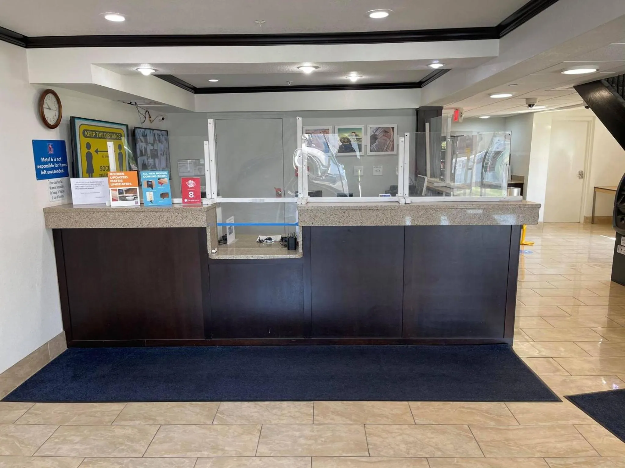 Lobby or reception, Lobby/Reception in Peoria, IL