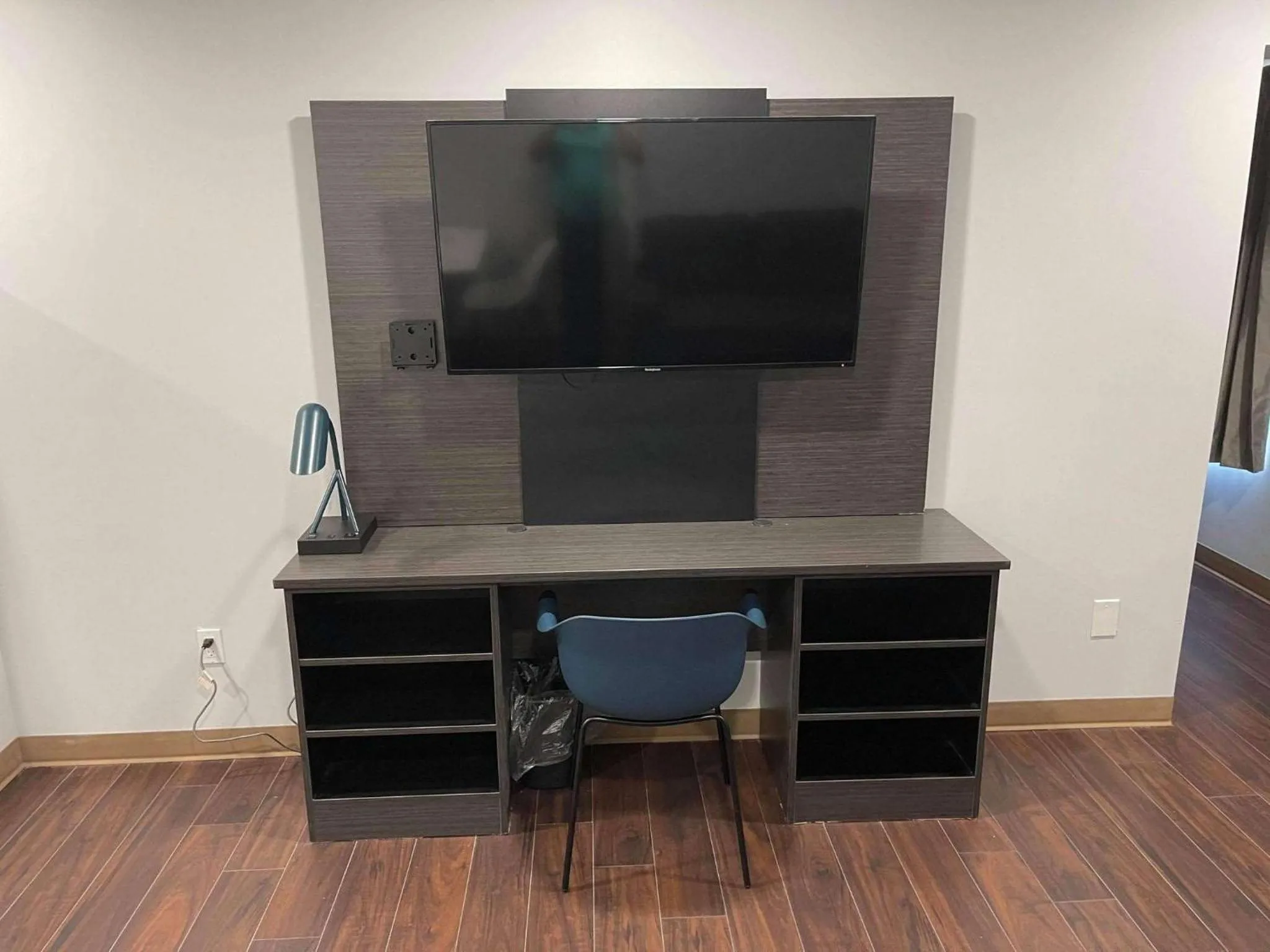 Photo of the whole room, TV/Entertainment Center in Peoria, IL