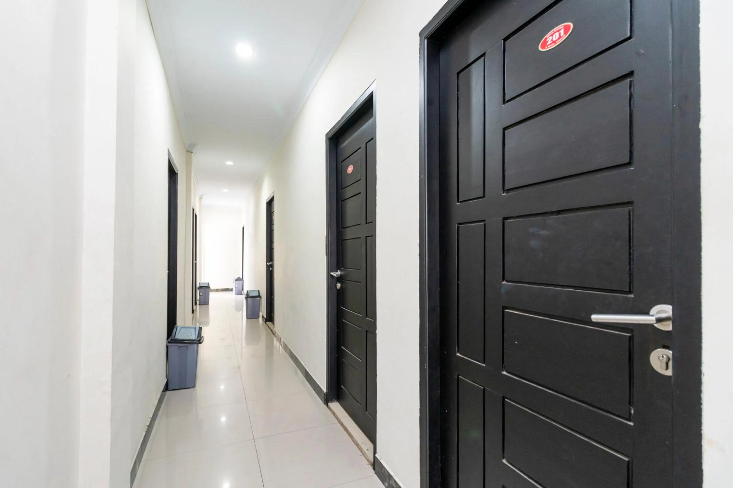 Property building in RedDoorz near RSIA Andini Pekanbaru