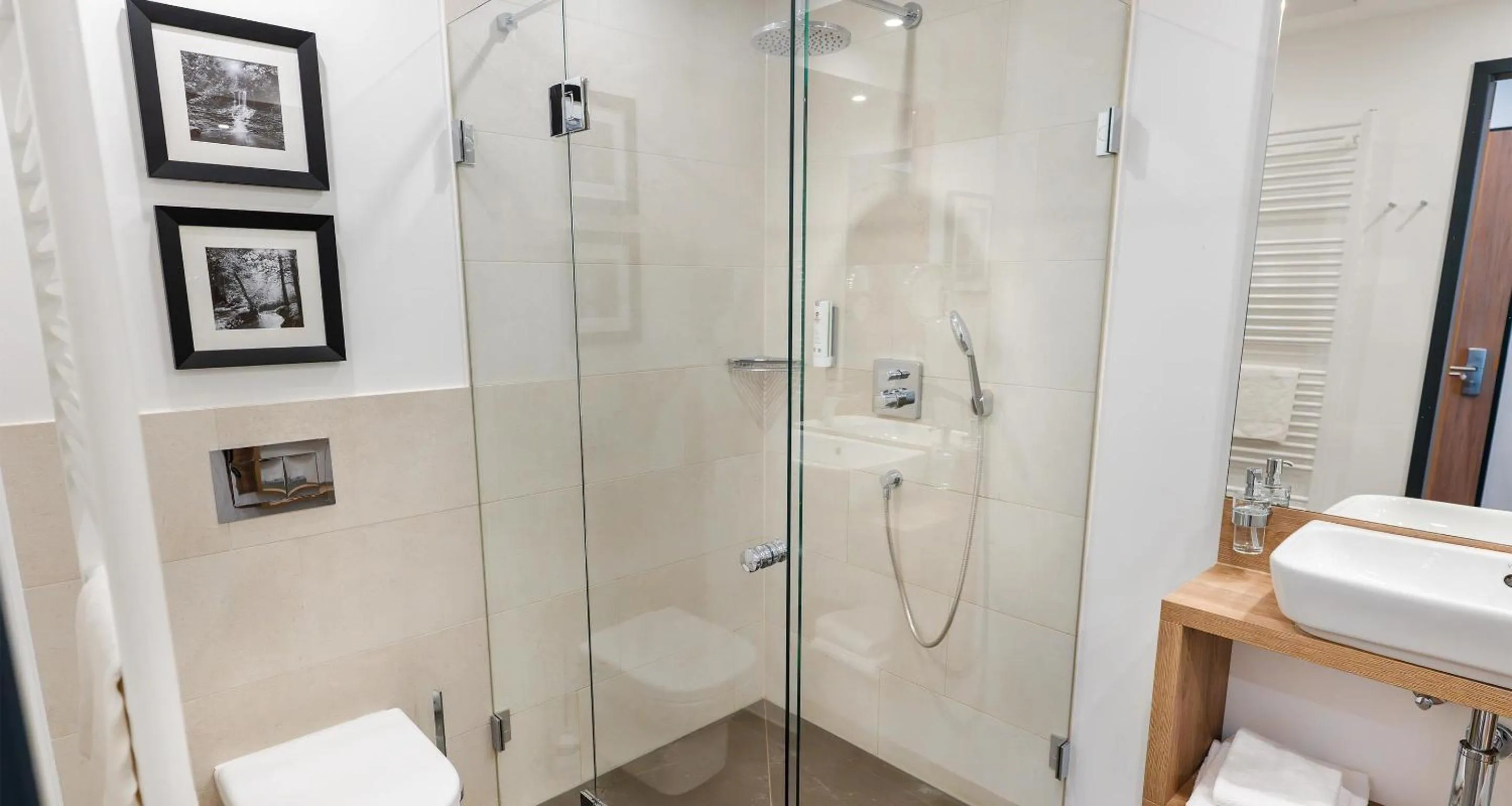 Bathroom in Best Western Plus Hotel Ostertor