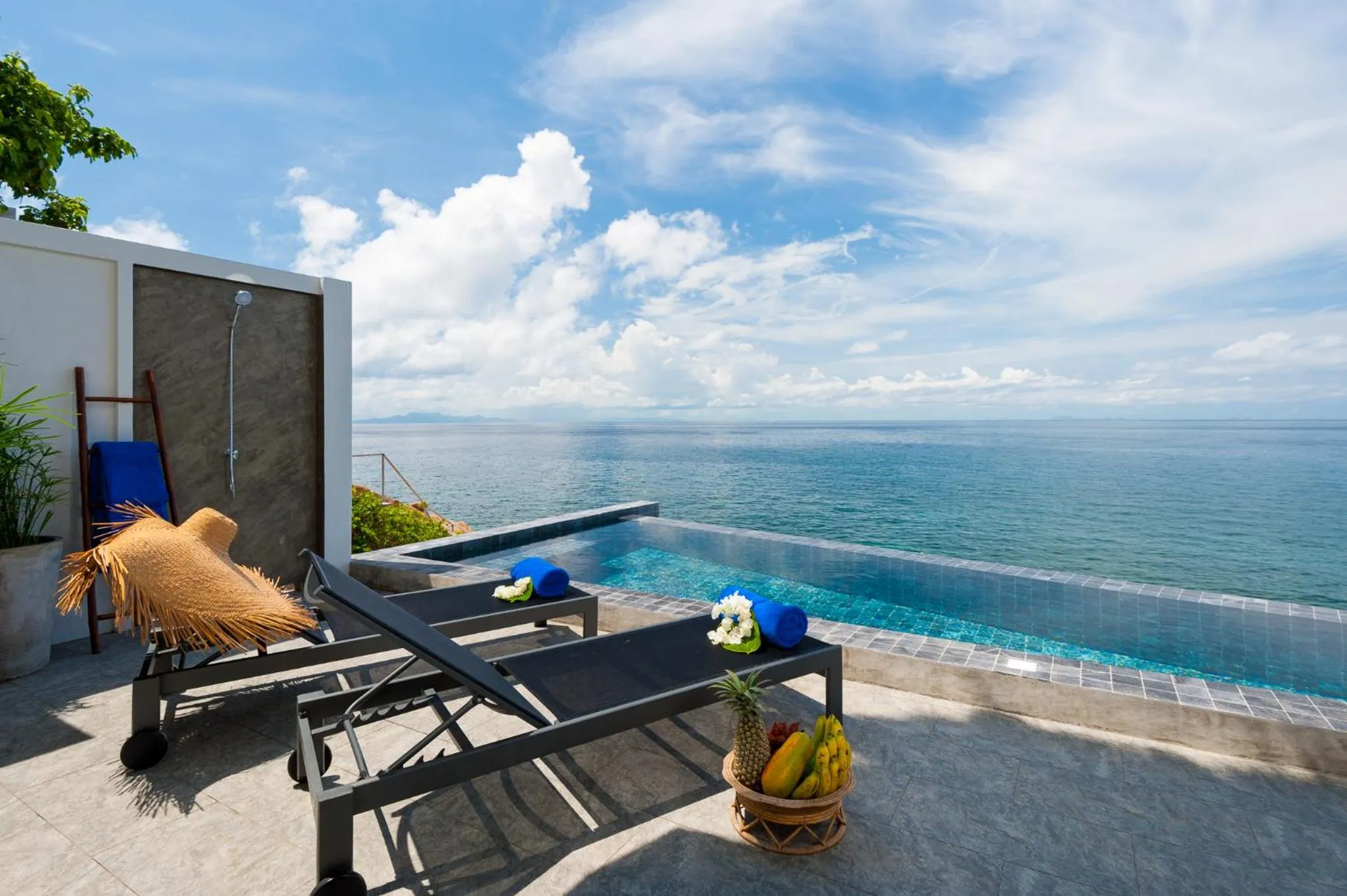 Day in Cape Shark Villas