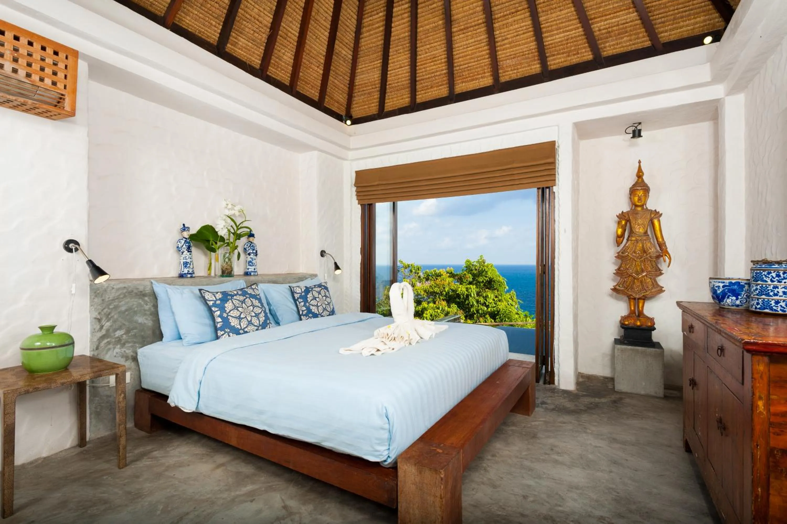 Bedroom, Bed in Cape Shark Villas