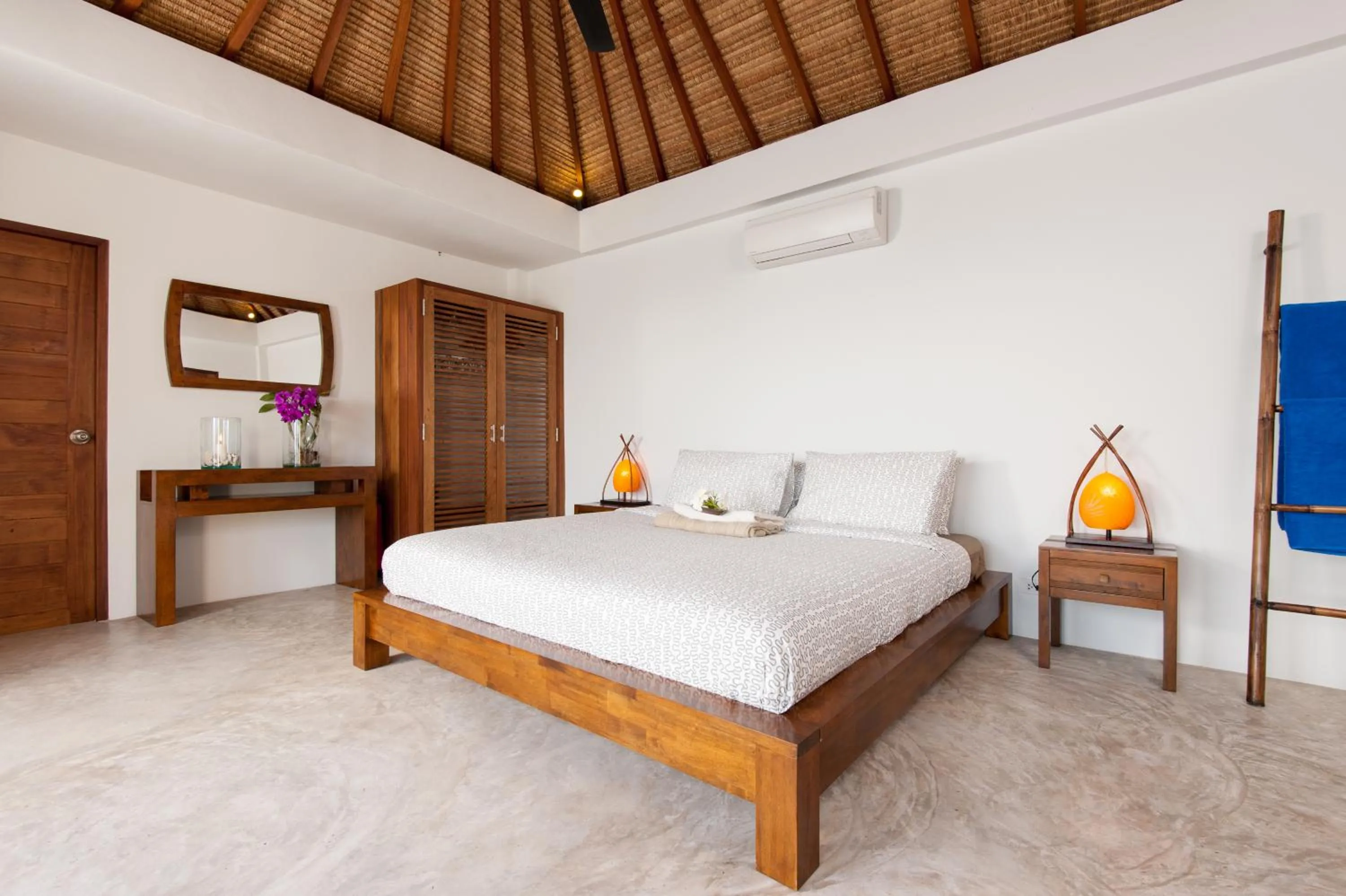 Bed in Cape Shark Villas