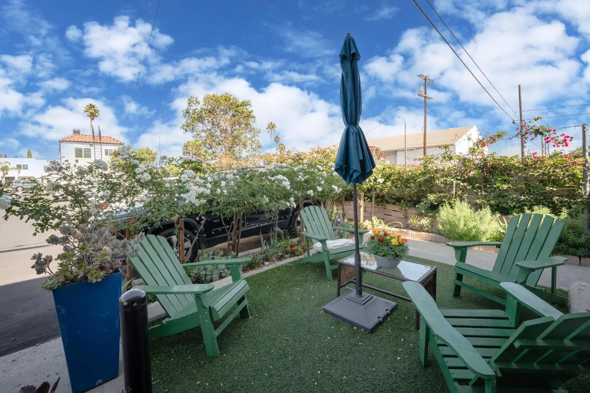 Seating area in Unik Motel