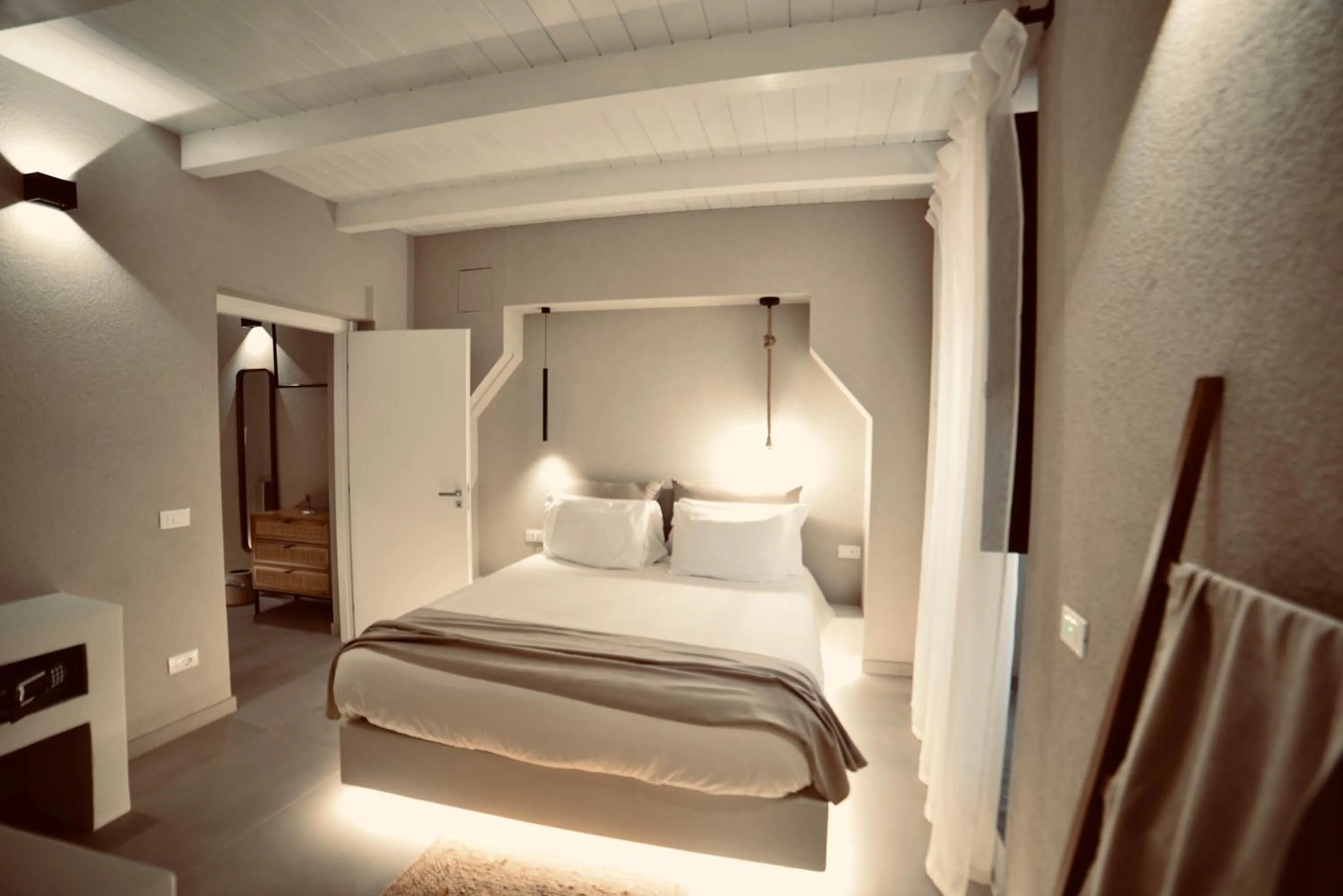 Bed in Palermo Inn Boutique Hotel