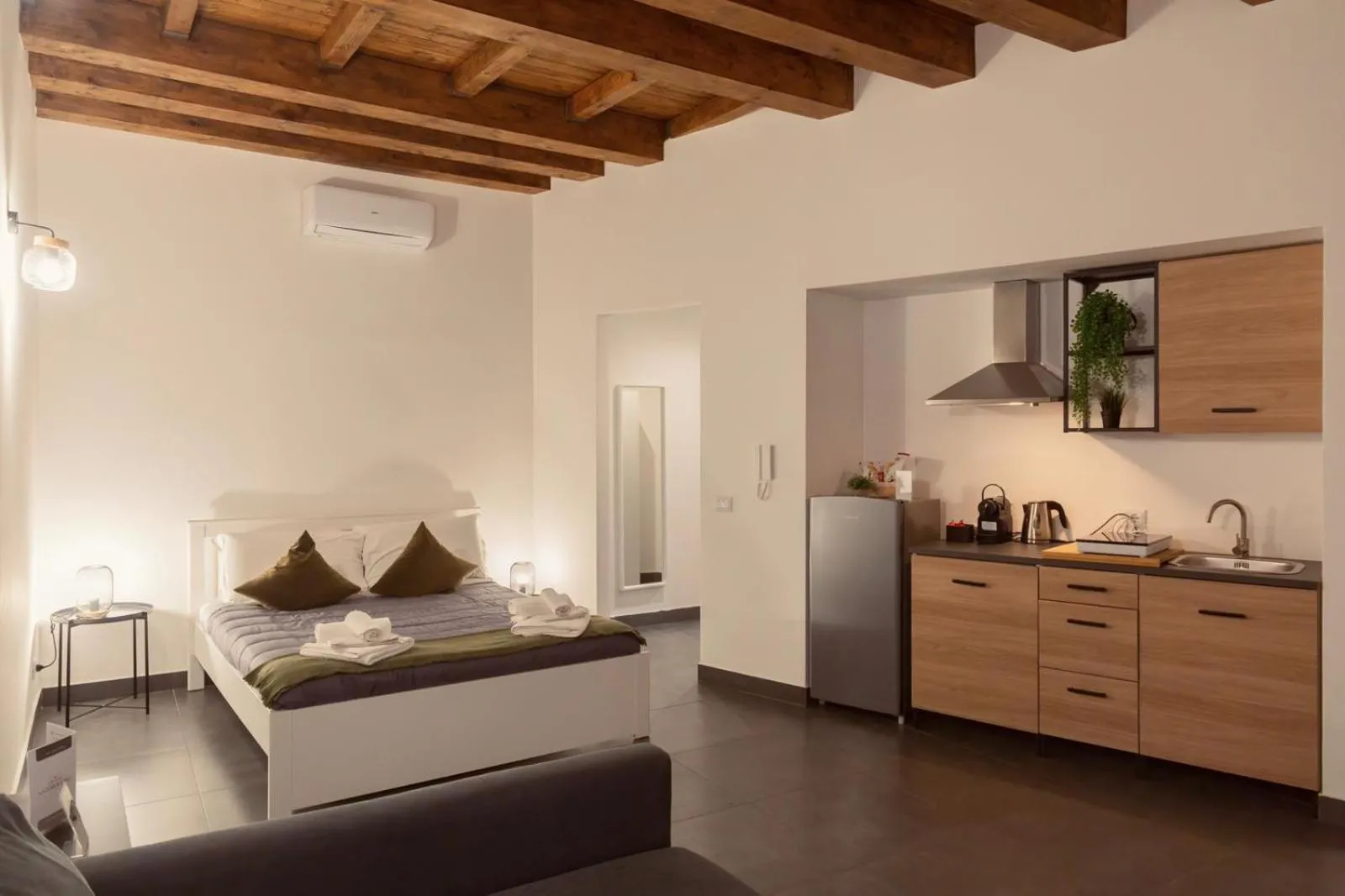 Bed in Palermo Inn Boutique Hotel