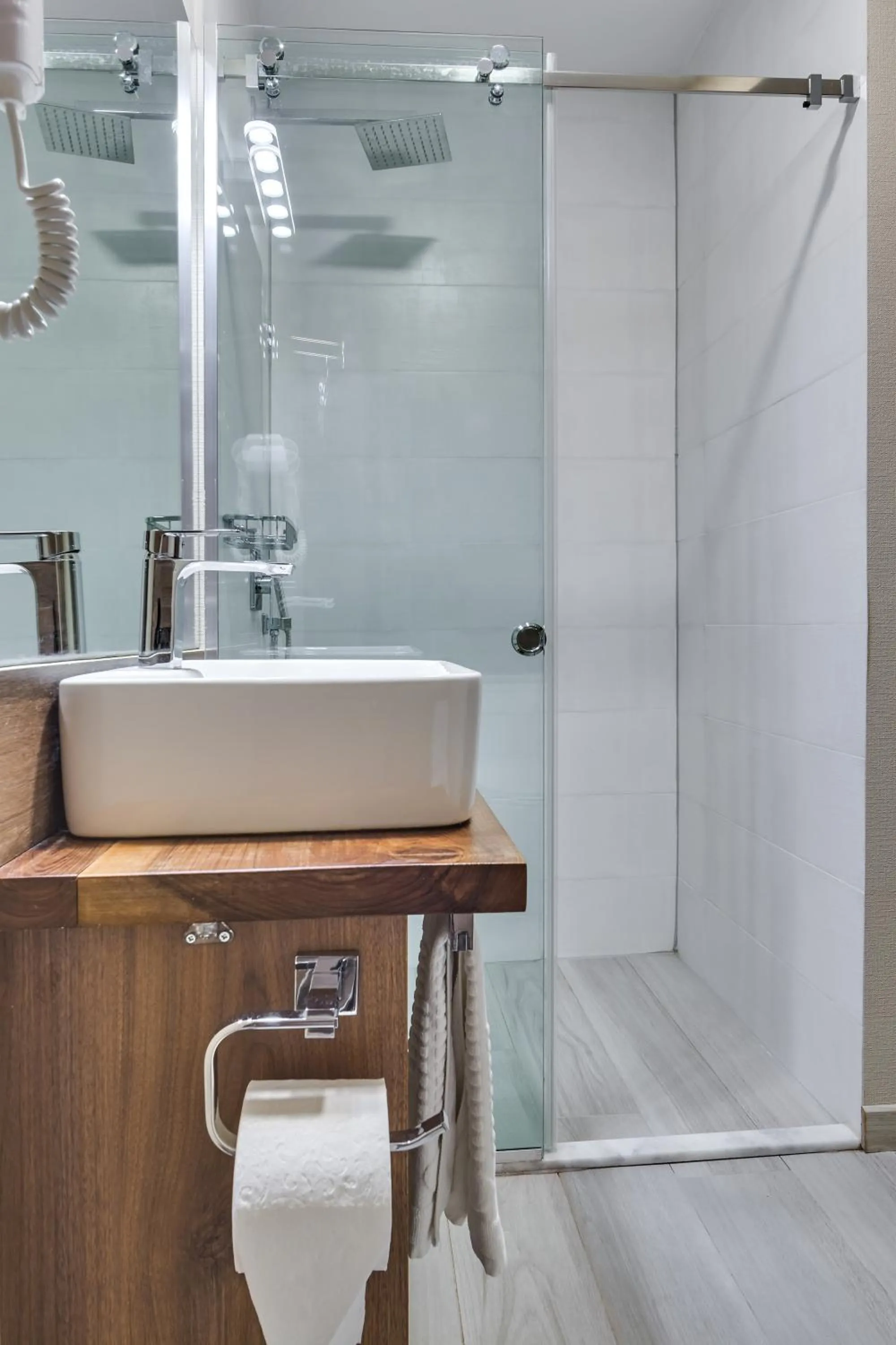 Bathroom in Eleven Inn Tbilisi