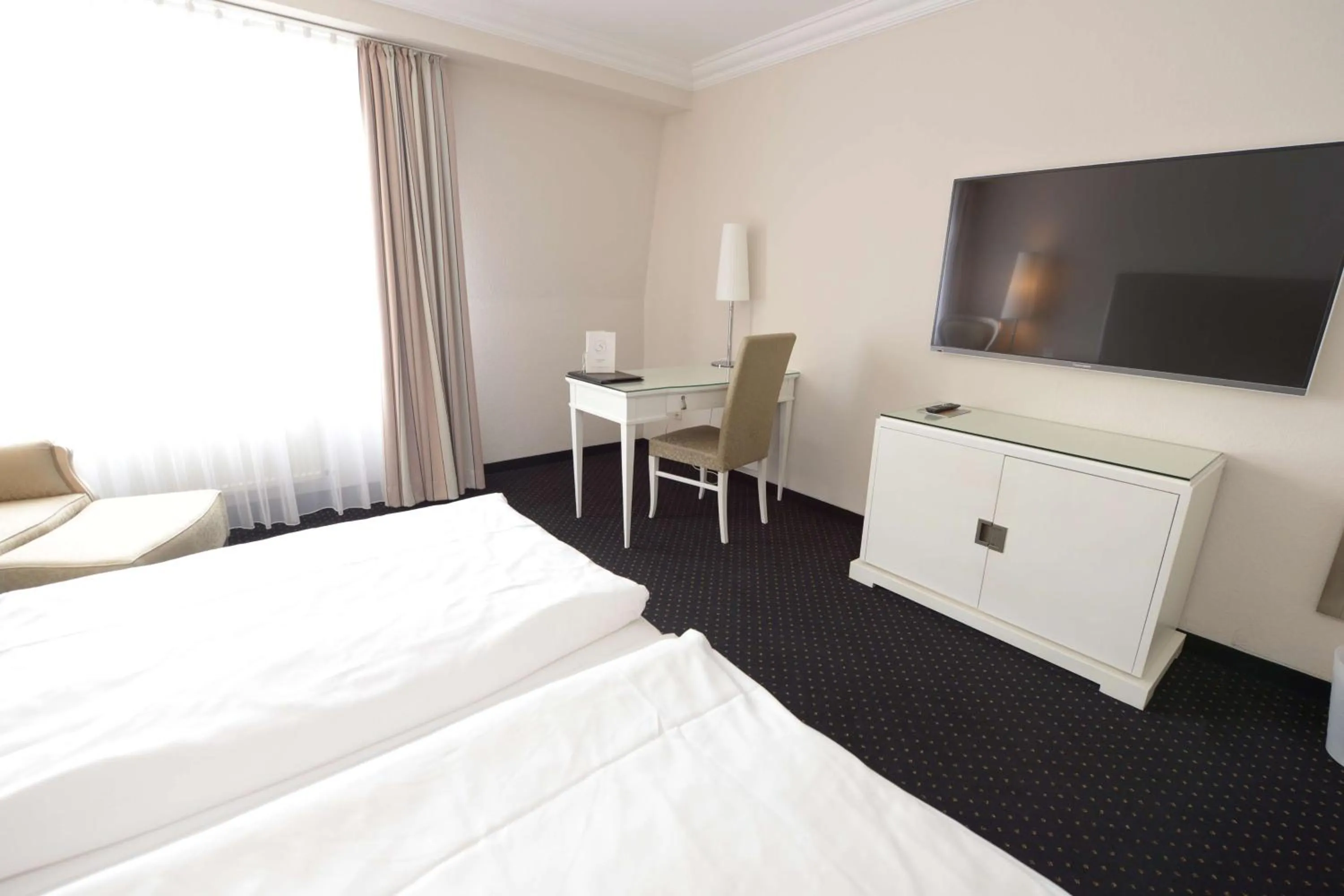 Bedroom, Bed in Hotel & Restaurant Schönau