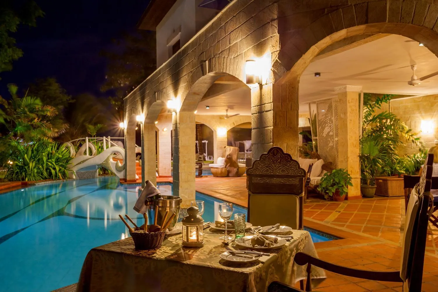 Food and drinks in The Maji Beach Boutique Hotel -Adults Only