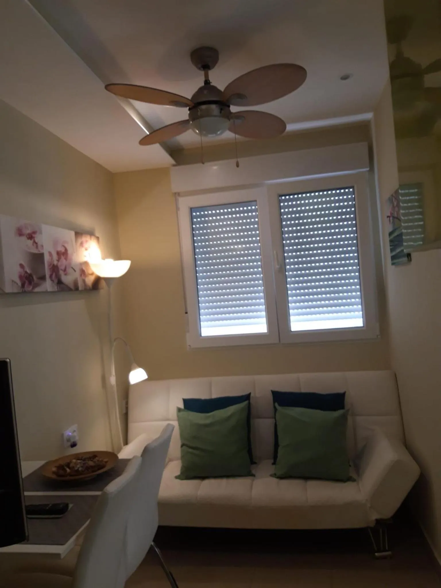 Bed in Apartamentos Marques De La Merced