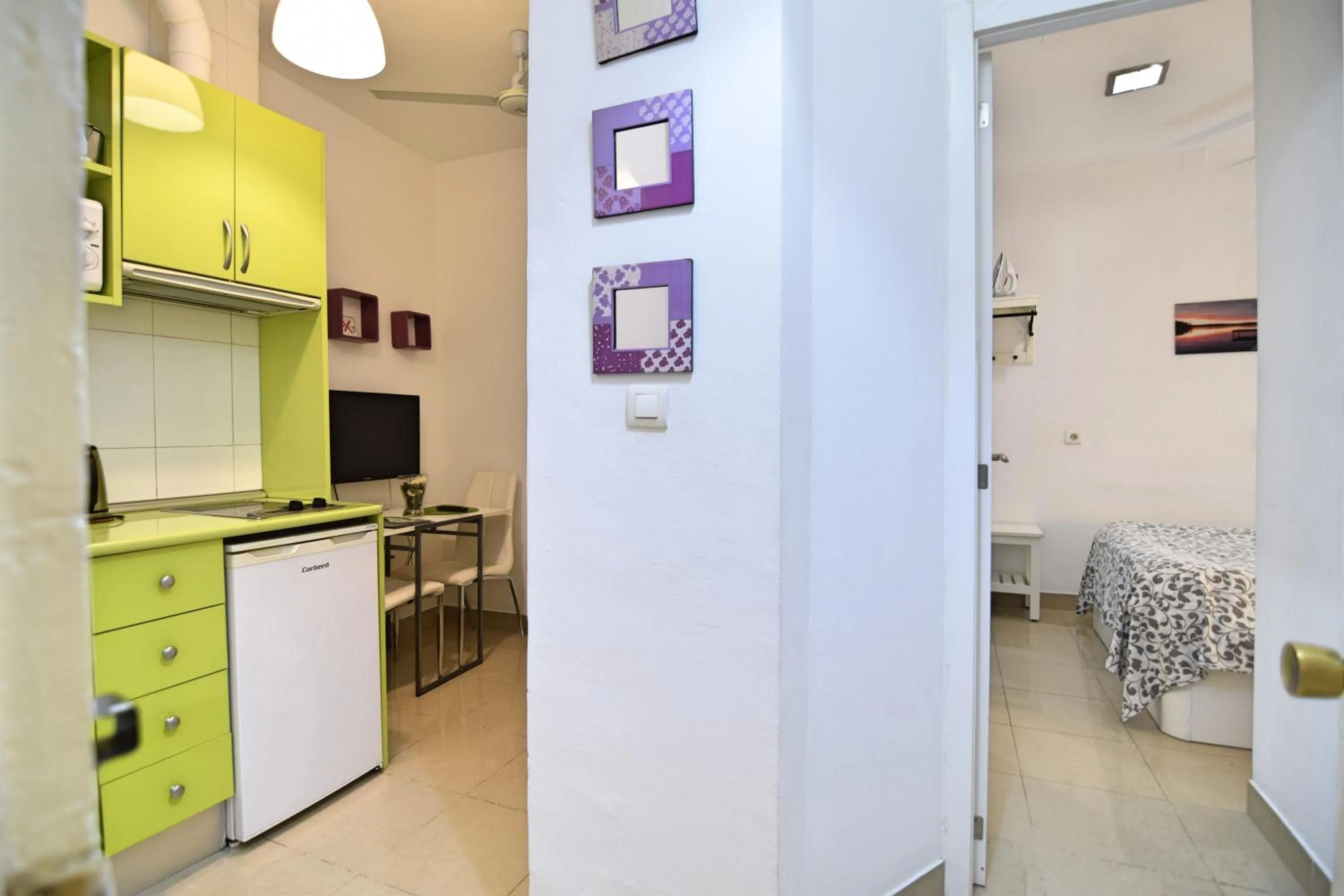 Photo of the whole room in Apartamentos Marques De La Merced