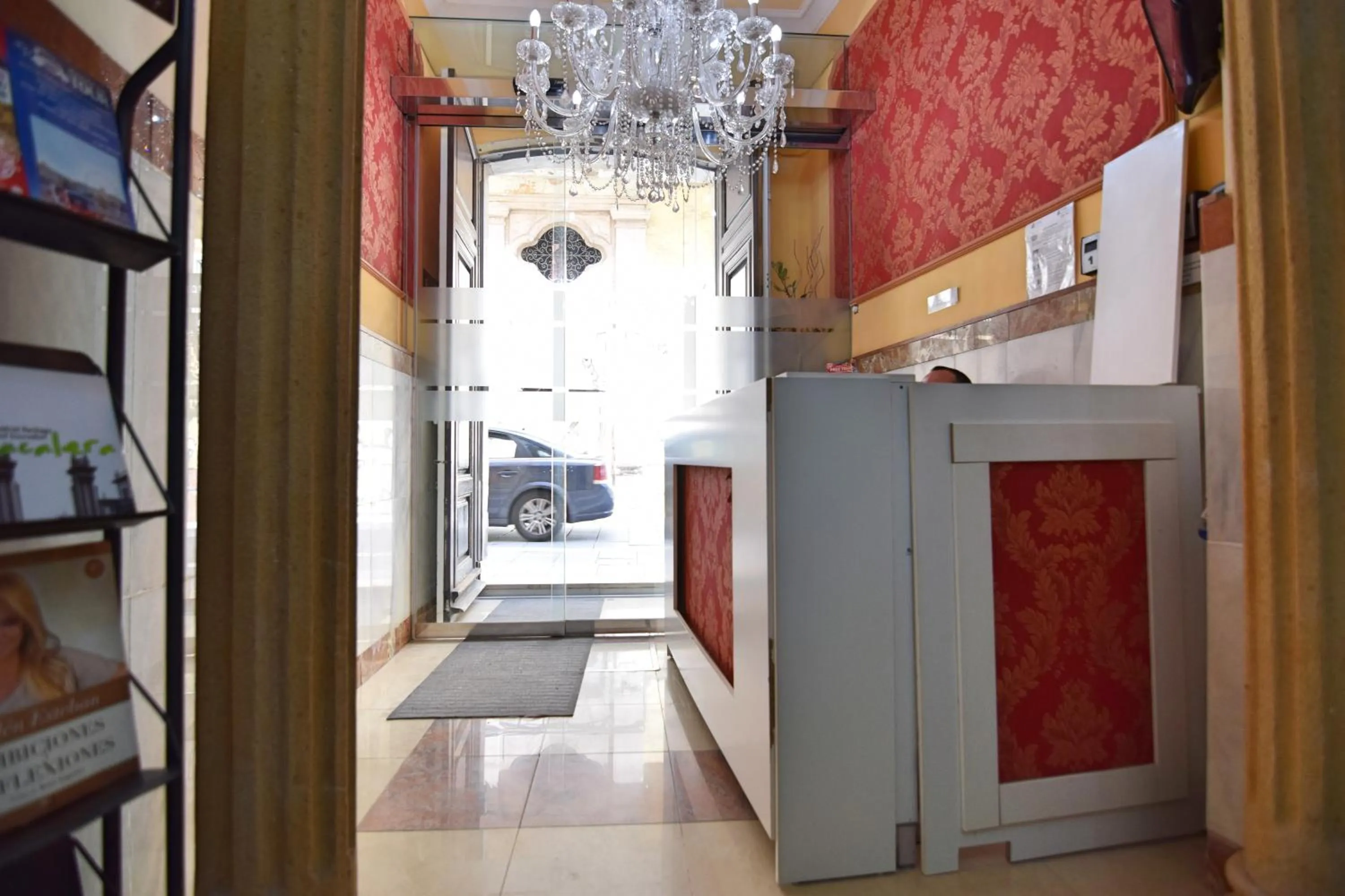 Facade/entrance in Apartamentos Marques De La Merced