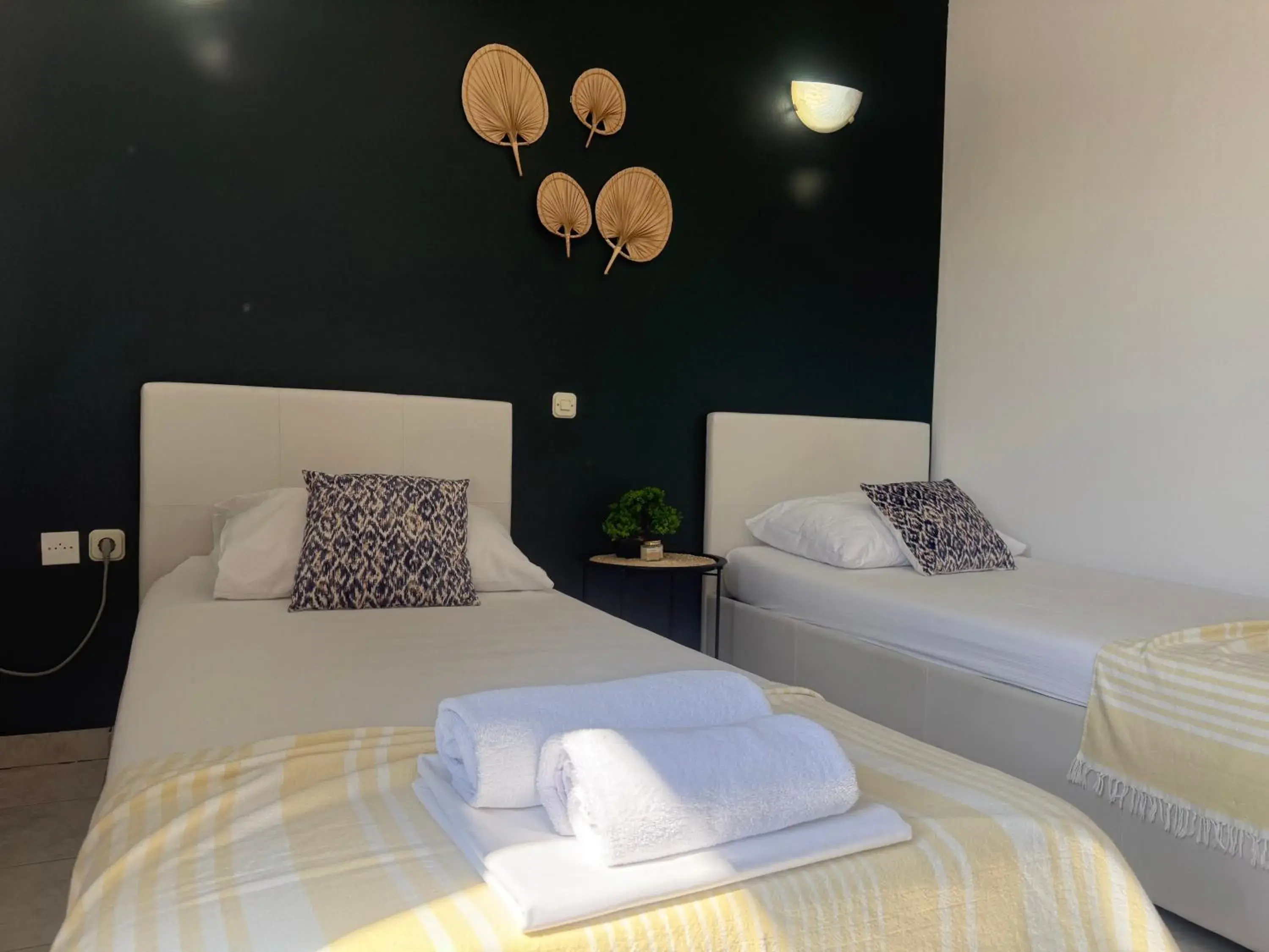 Twin Room with Balcony in Apartments Ana & Ita Twin Room with Balcony in Apartments Ana & Ita