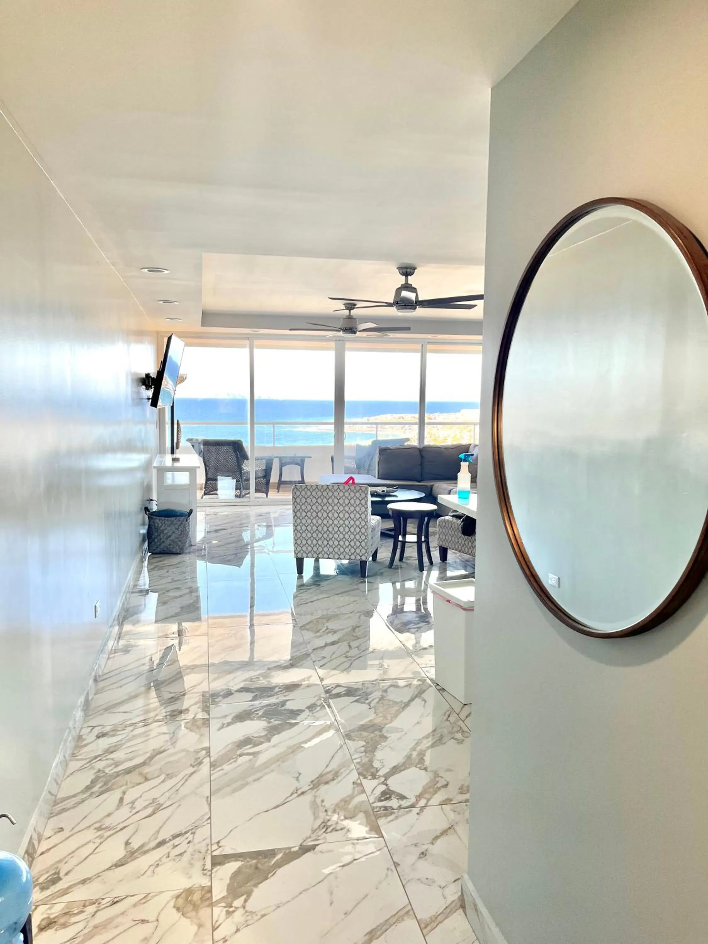 Beachfront Condo close Puerto Nuevo, Papas, and Valle de Guadalupe