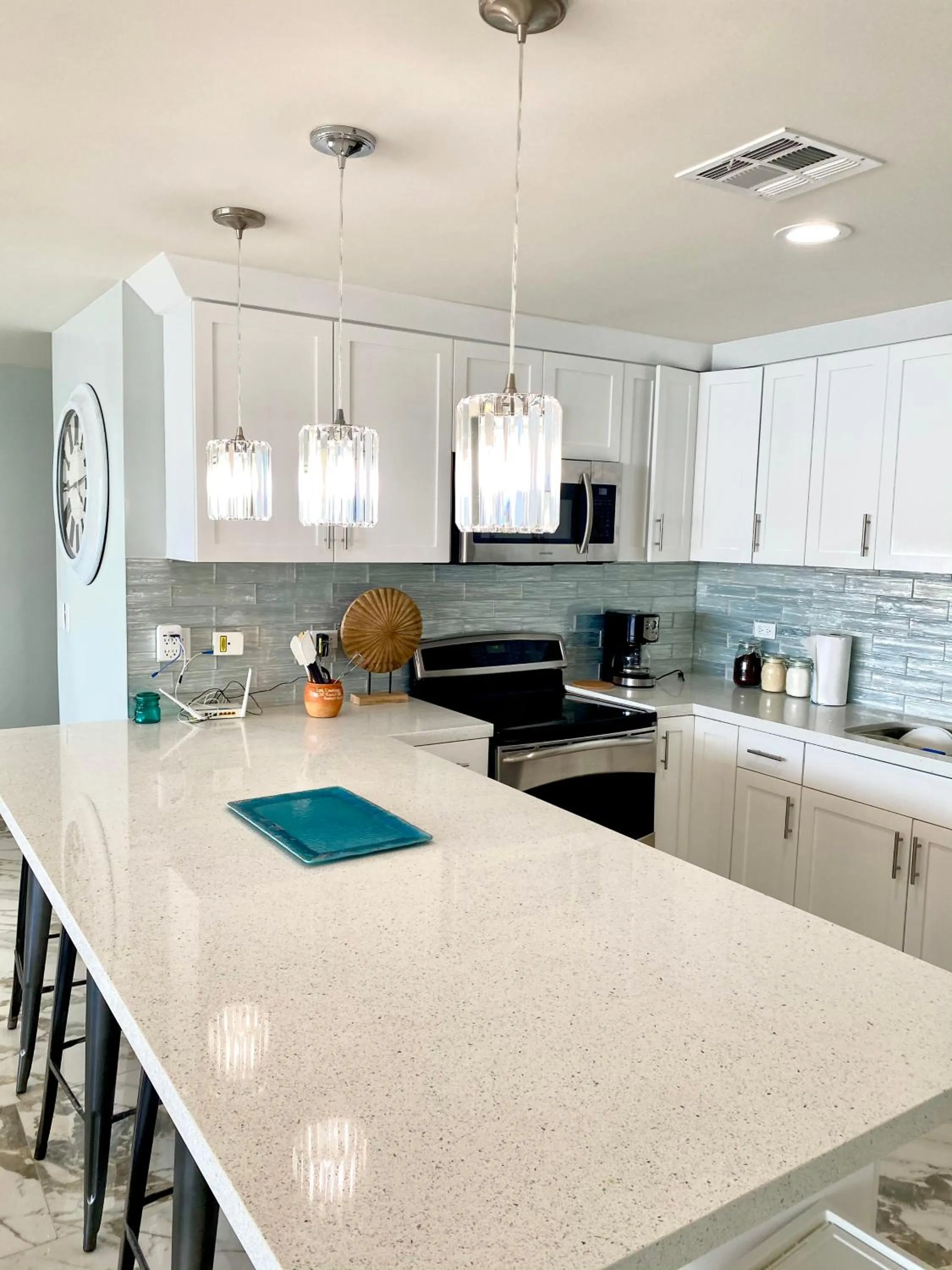 Beachfront Condo close Puerto Nuevo, Papas, and Valle de Guadalupe