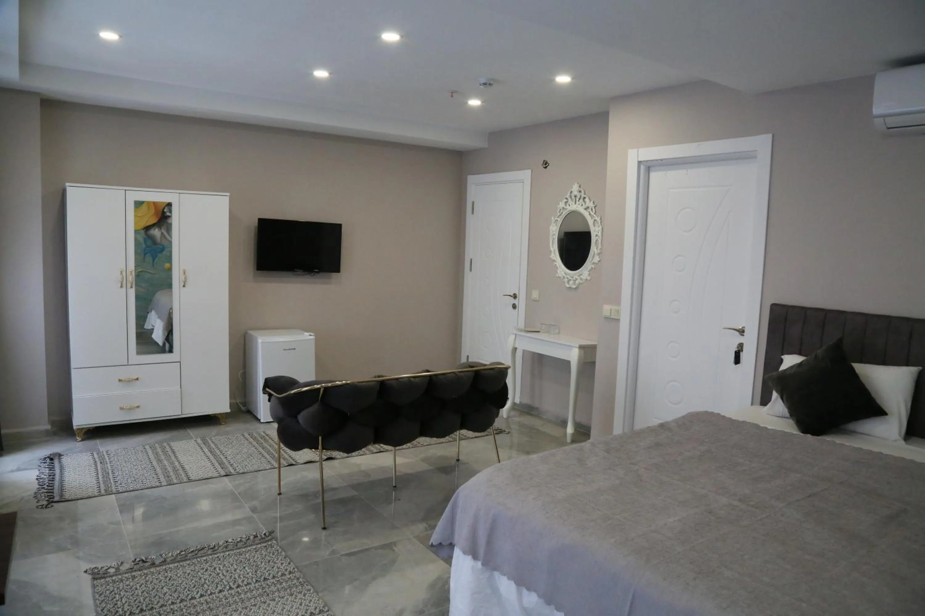 Massage, Bed in ATİK HOTEL