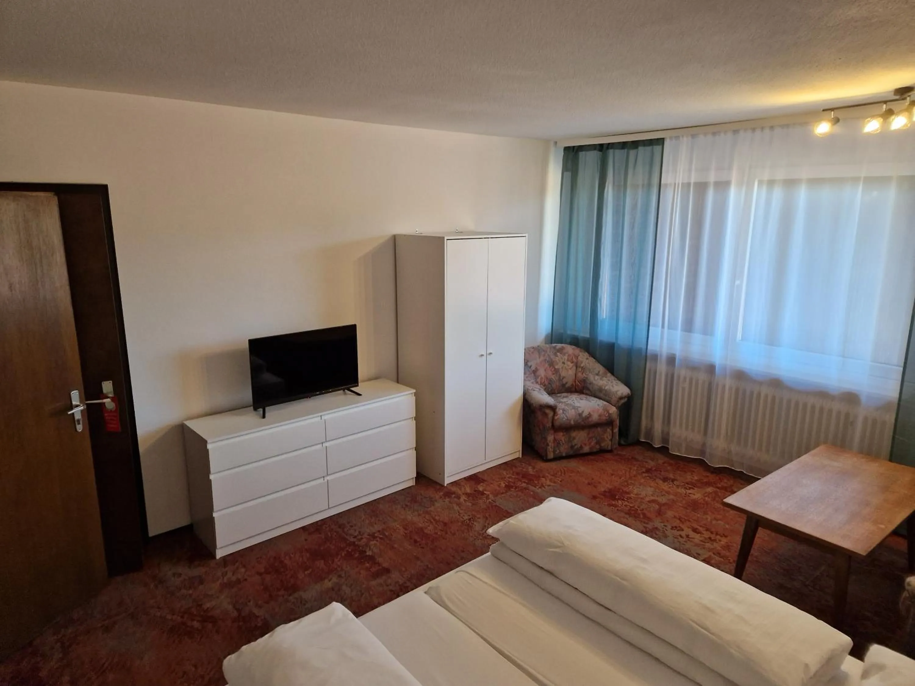 Photo of the whole room in HOTEL WALDHORN