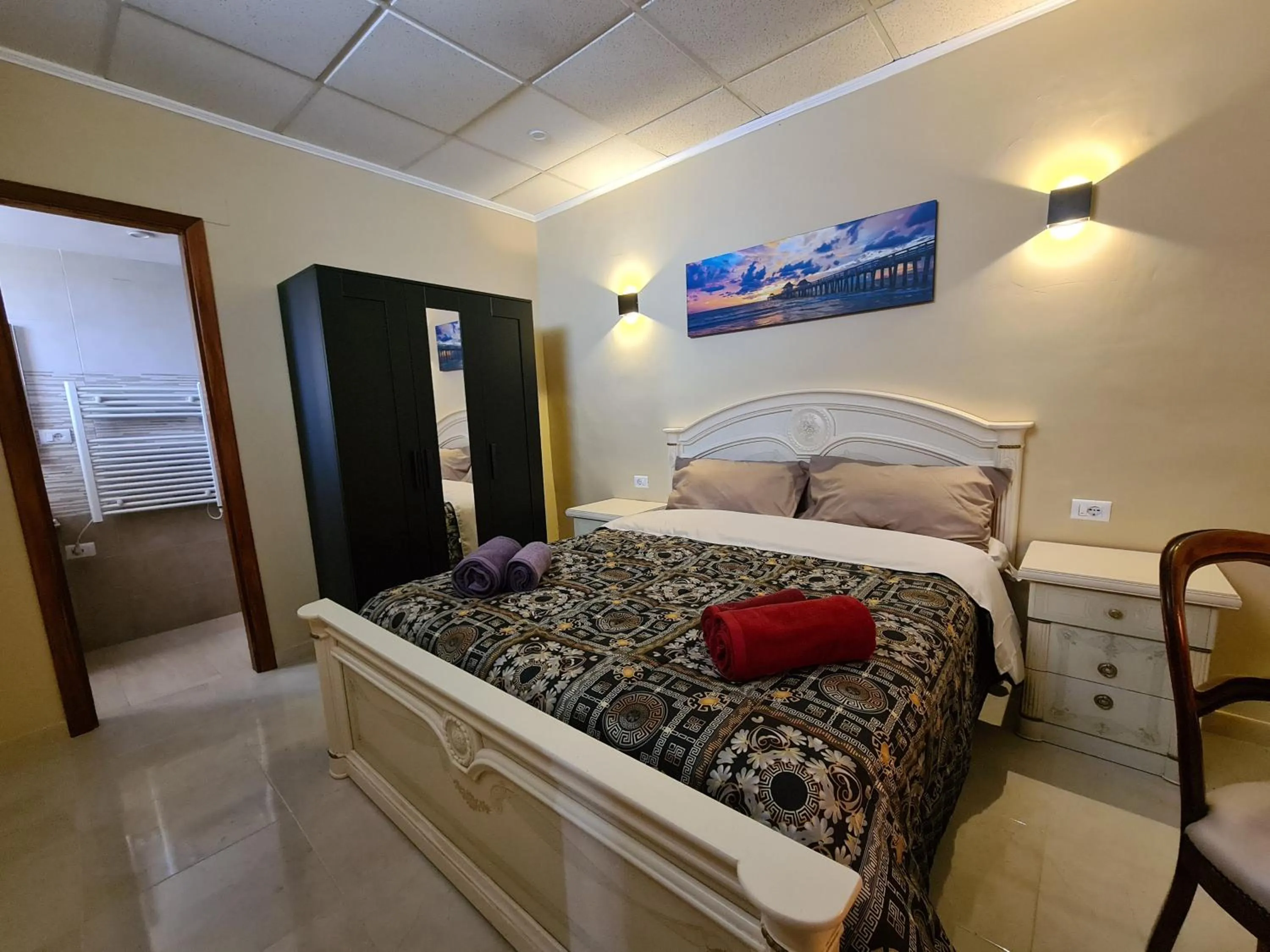 Bedroom, Bed in Domus Lace