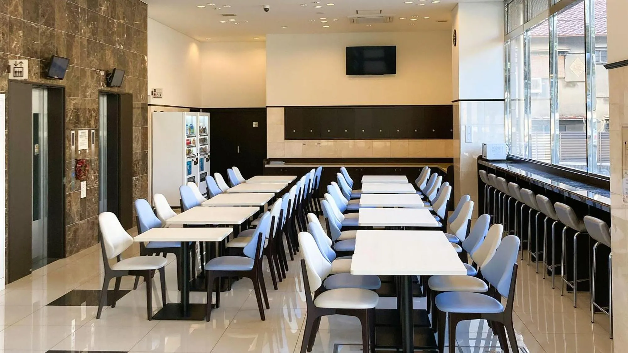 Toyoko Inn Osaka Kadoma-shi Ekimae