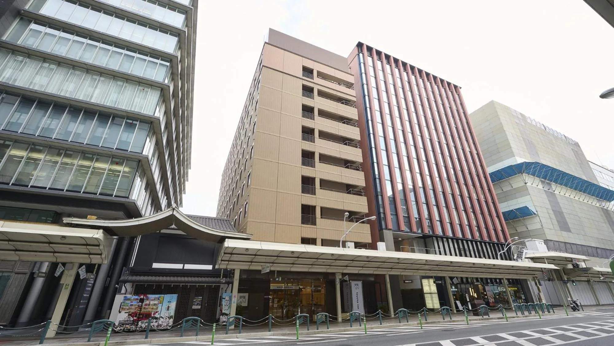 Property building in Toyoko Inn Kyoto Shijo-karasuma