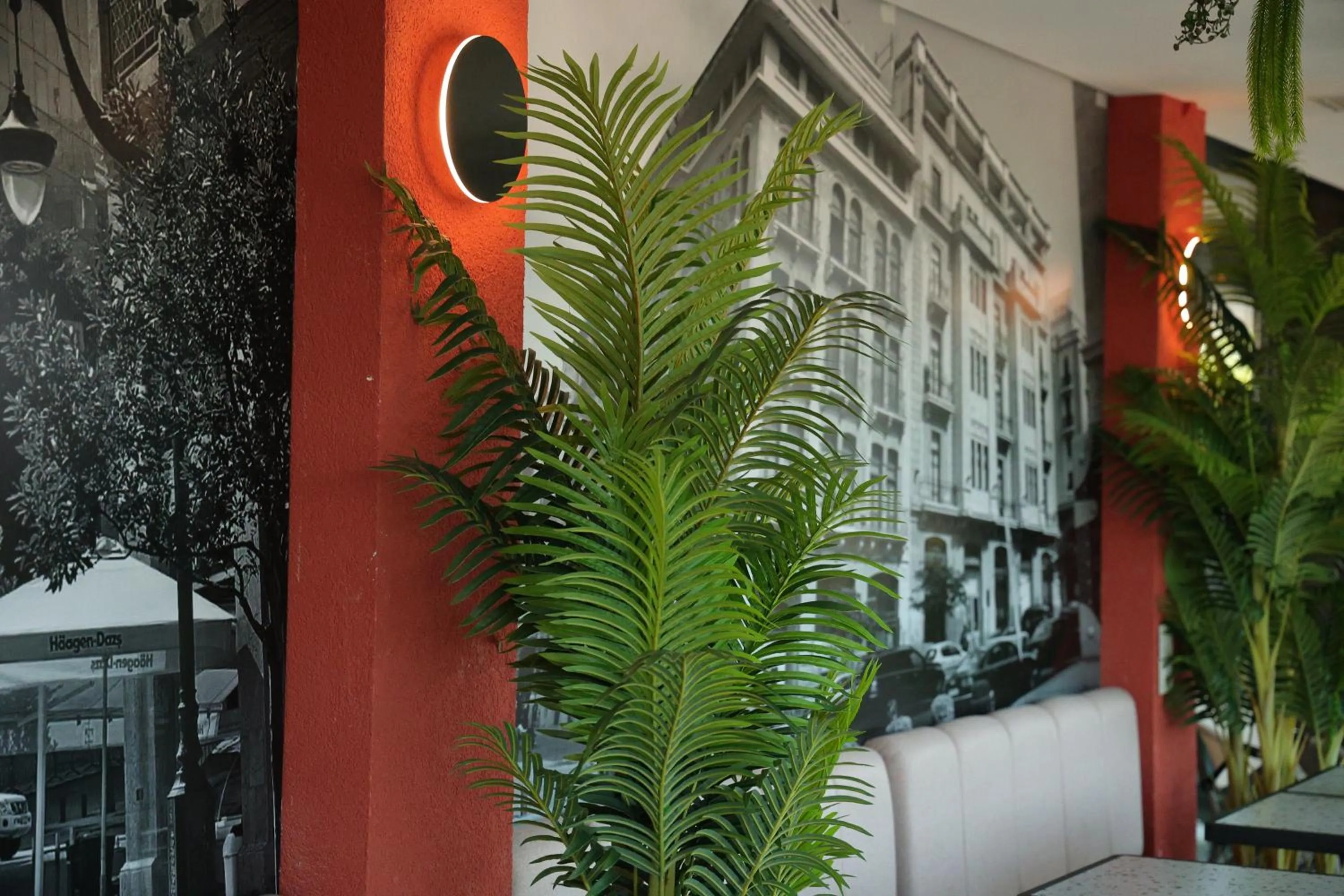 Riviera Hotel and Beach Lounge, Beirut