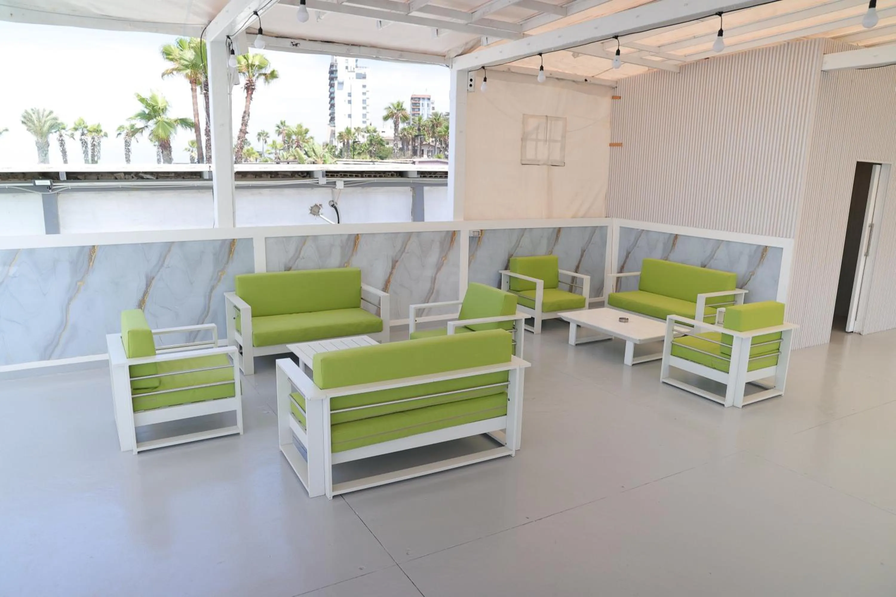 Riviera Hotel and Beach Lounge, Beirut