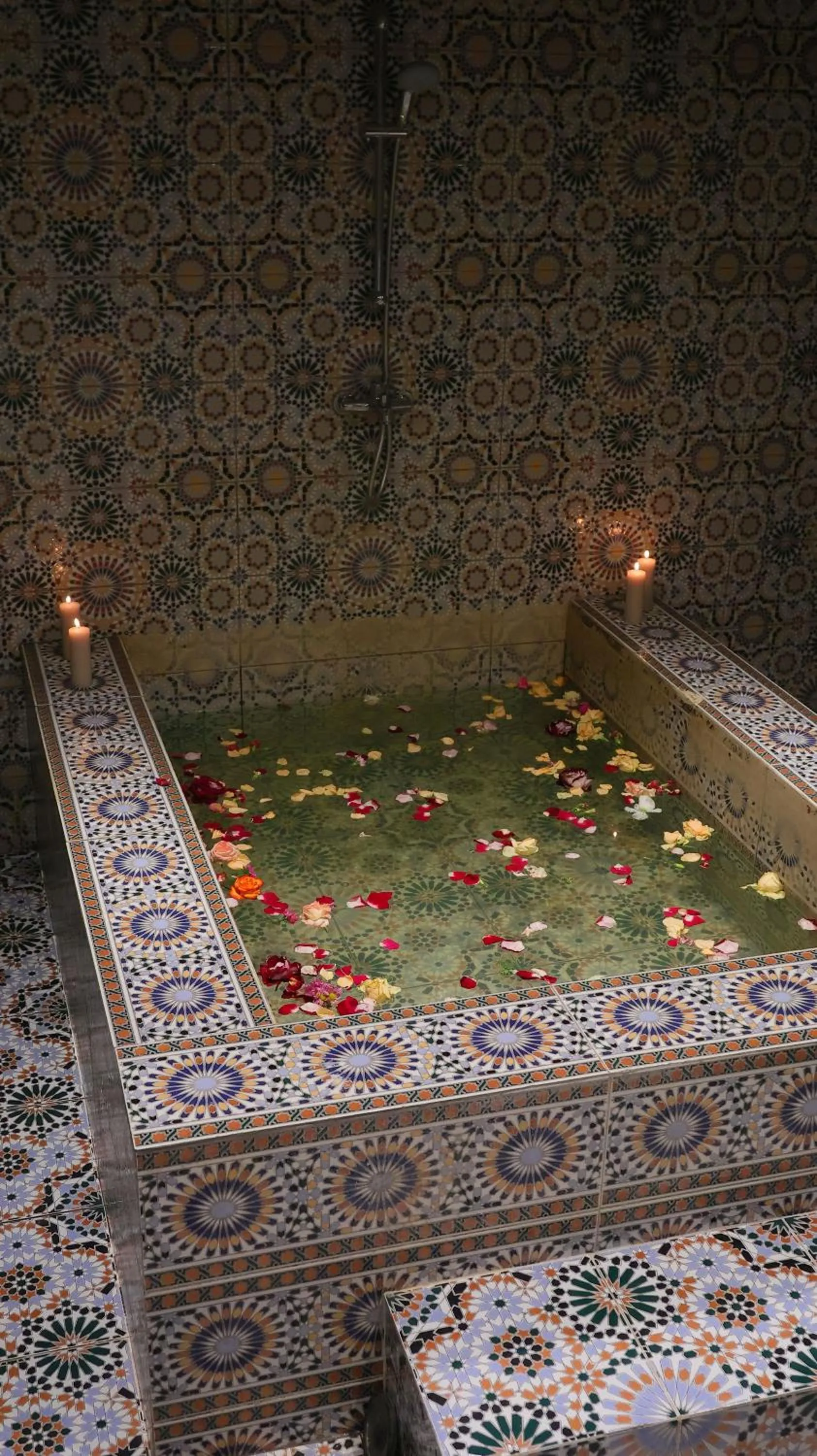 Riviera Hotel and Beach Lounge, Beirut