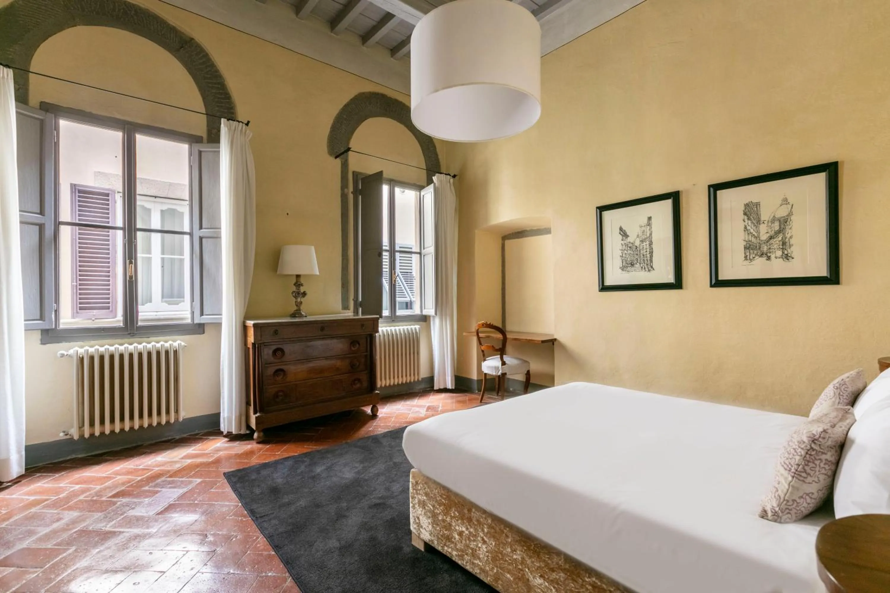 Bed in Numa Florence Palazzo Belfiore