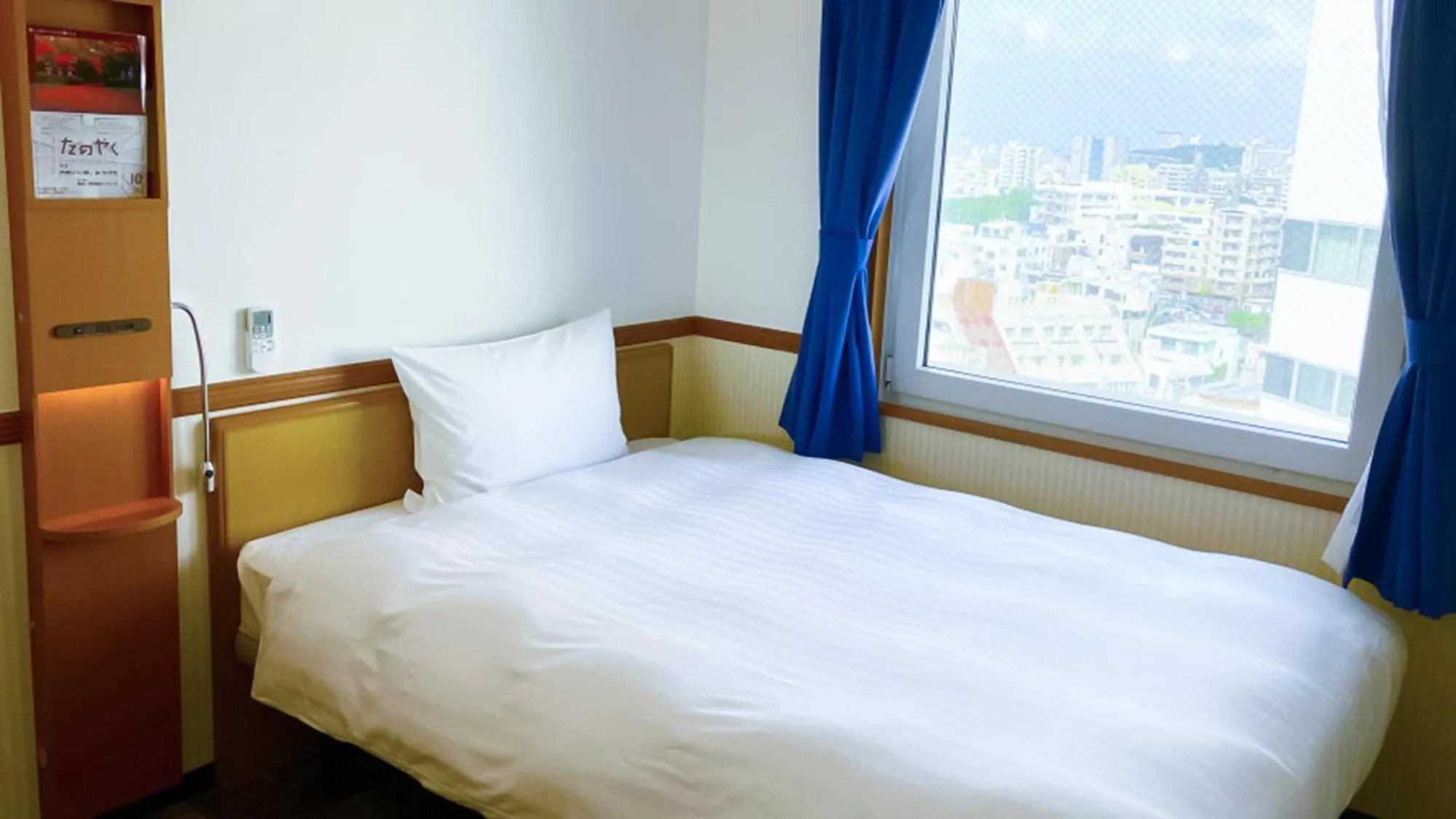 Bedroom, Bed in Toyoko Inn Okinawa Naha Asahibashi Ekimae