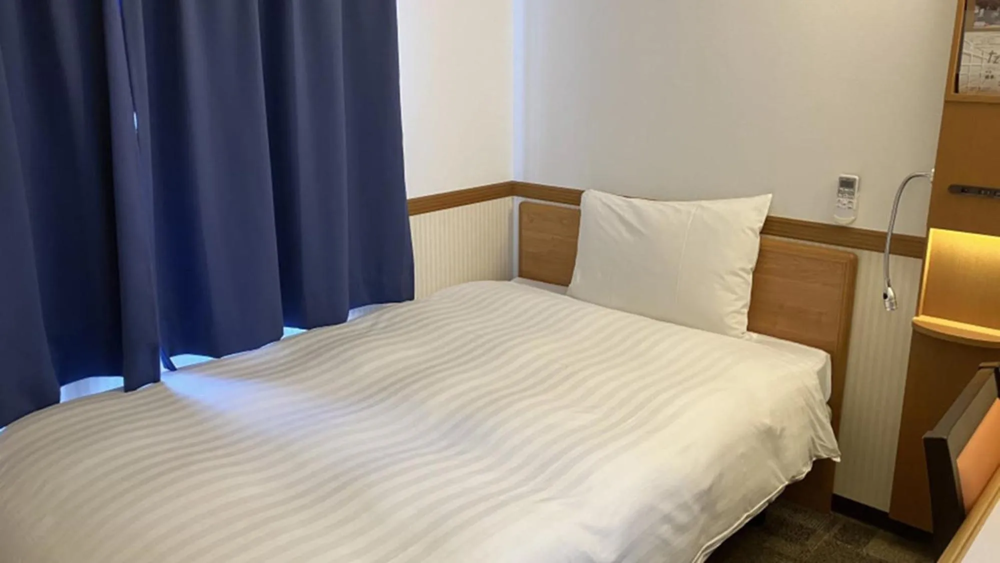 Bedroom, Bed in Toyoko Inn Okinawa Naha Asahibashi Ekimae