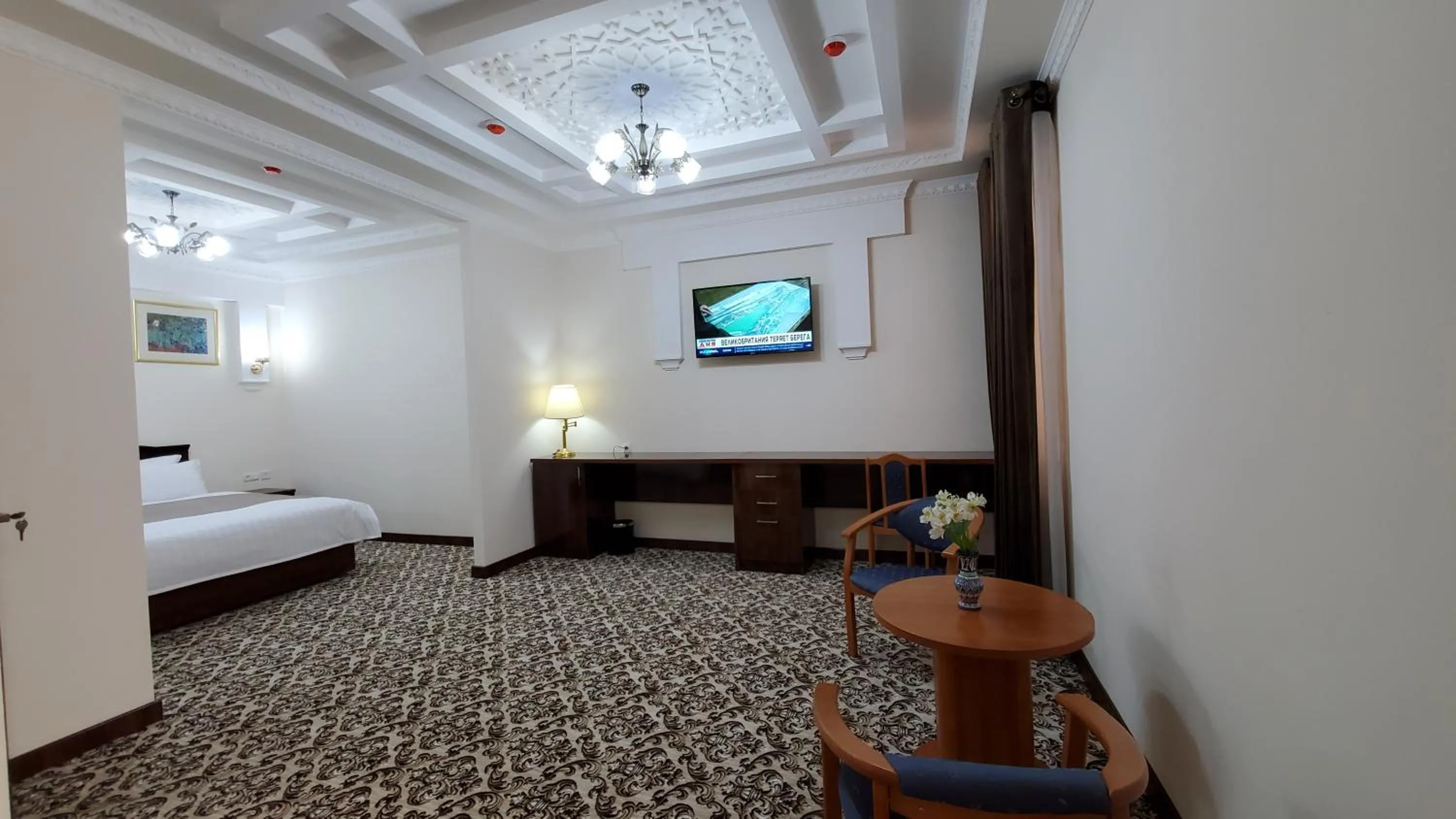 TV and multimedia, Bed in Hotel Maroqanda